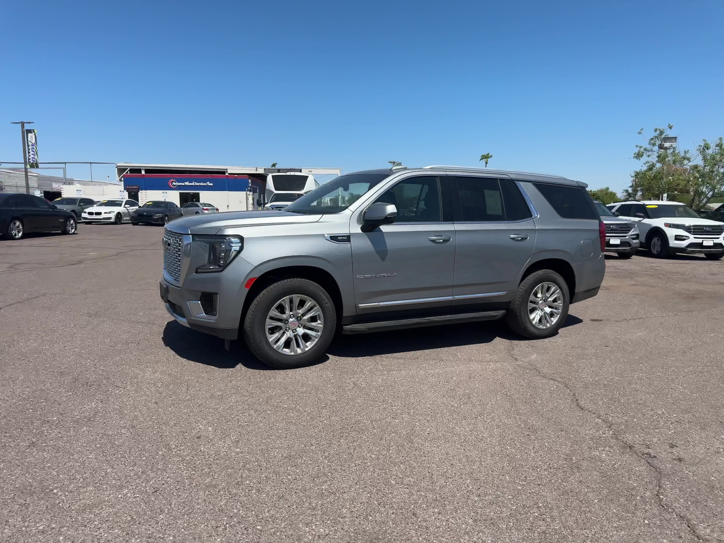 2023 GMC Yukon Denali 11