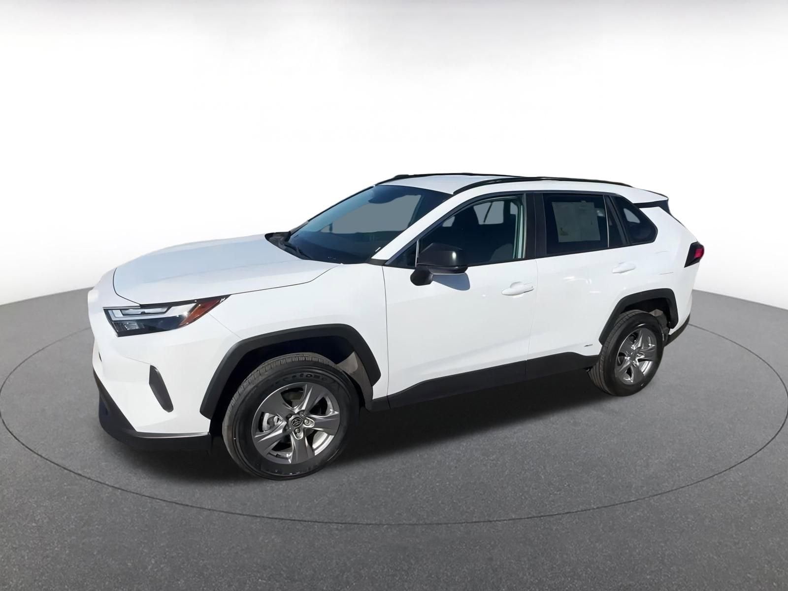 Thumbnail: 2025 Toyota RAV4 - 8
