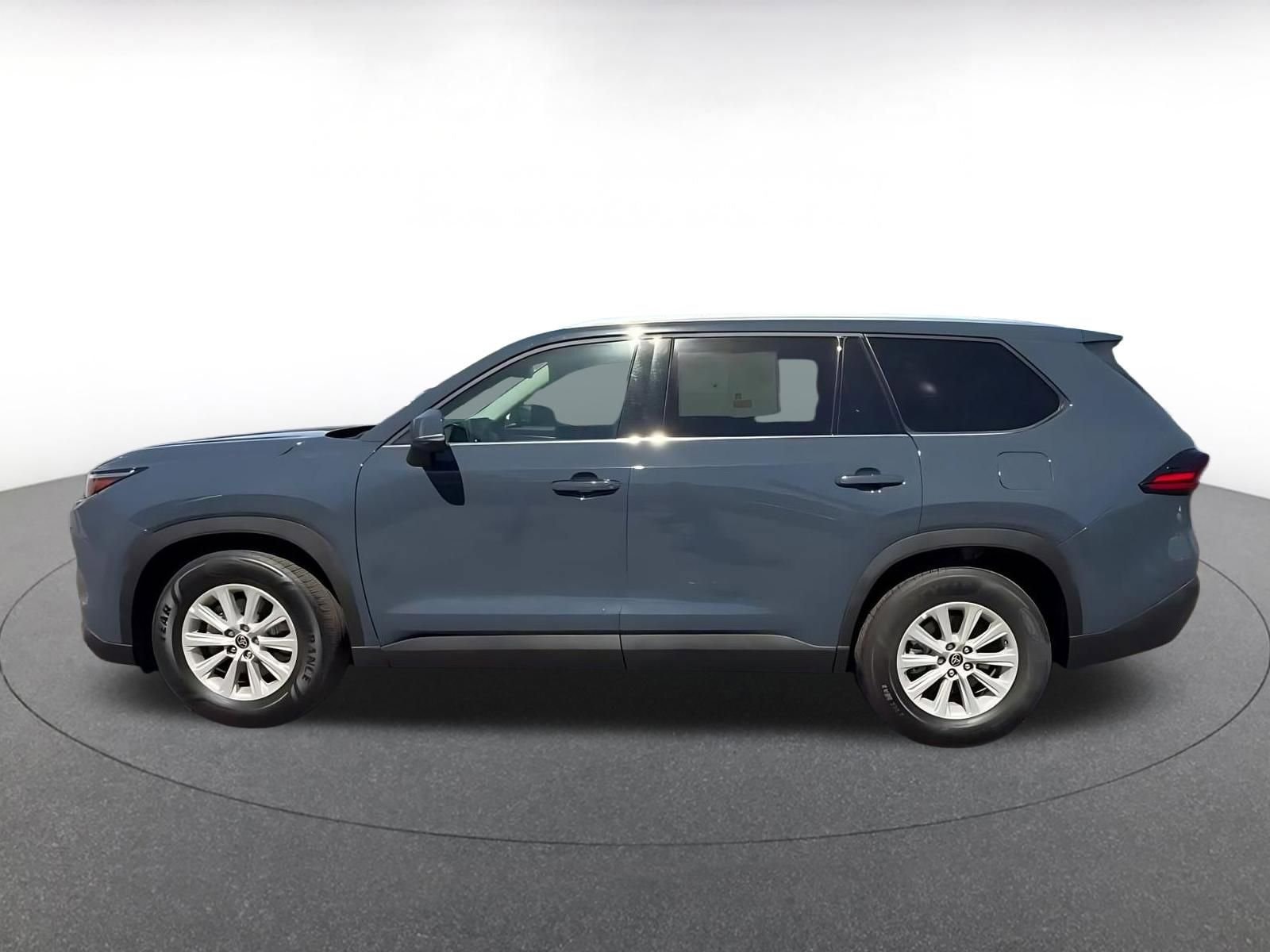 Thumbnail: 2025 Toyota Grand Highlander - 9