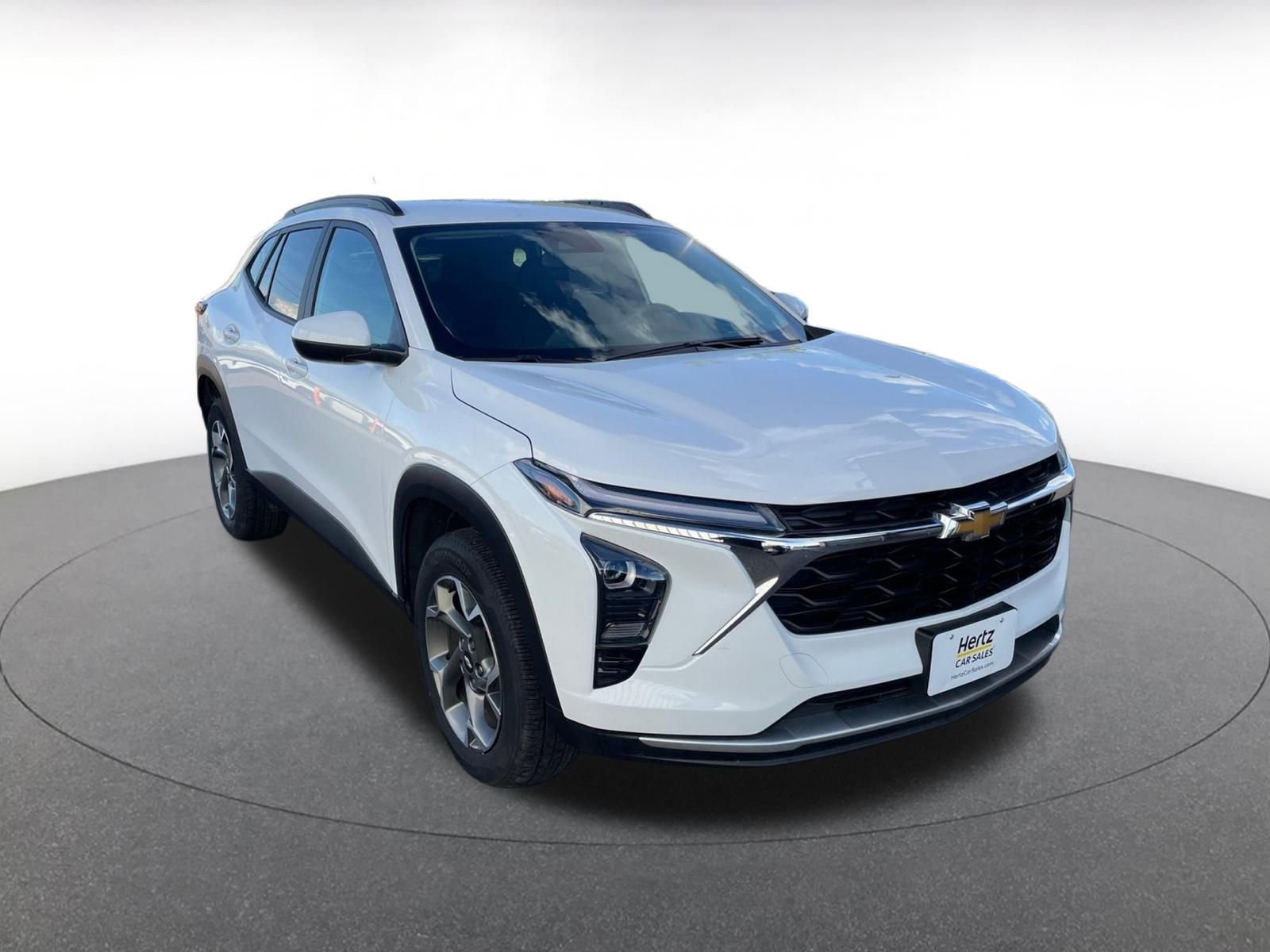 Thumbnail: 2025 Chevrolet Trax - 1