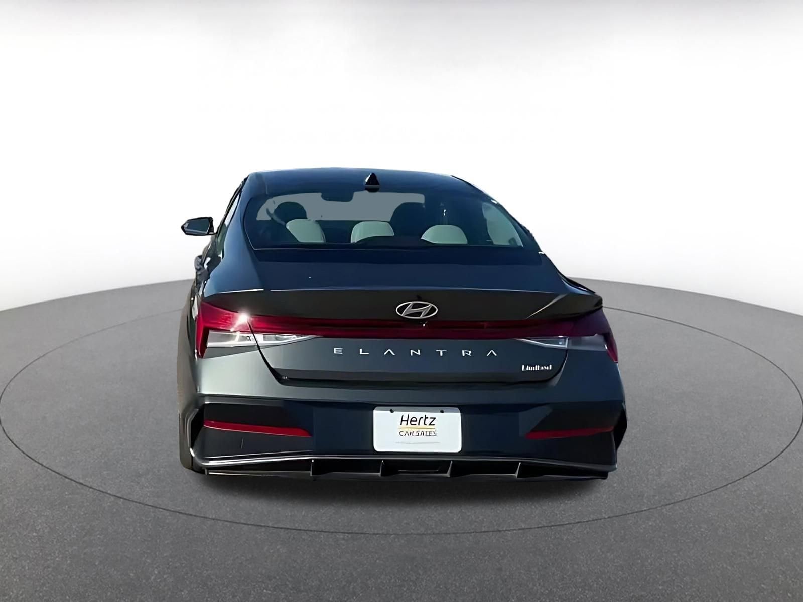 Thumbnail: 2025 Hyundai Elantra - 12