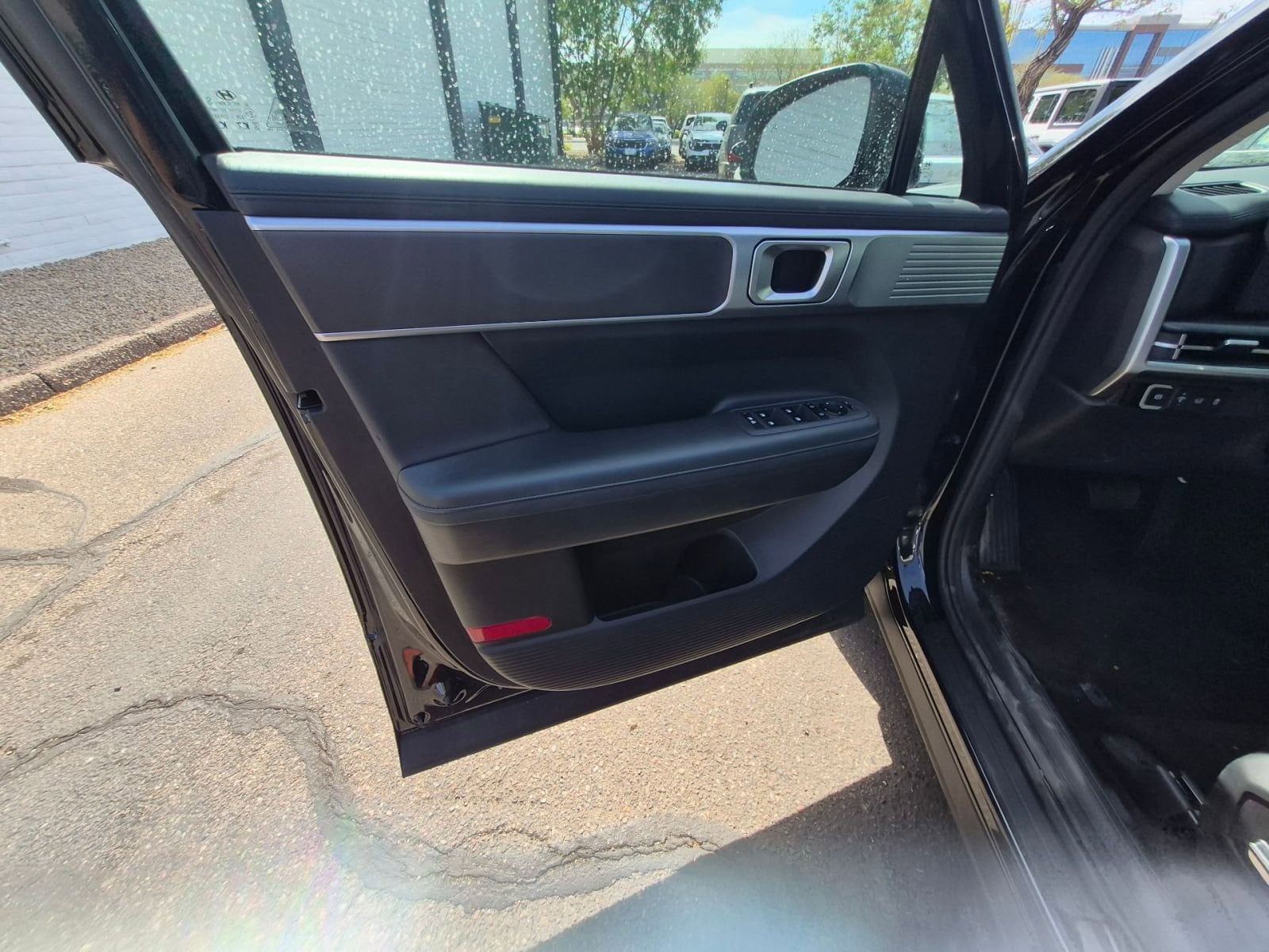 Thumbnail: 2025 Hyundai Santa Fe - 9