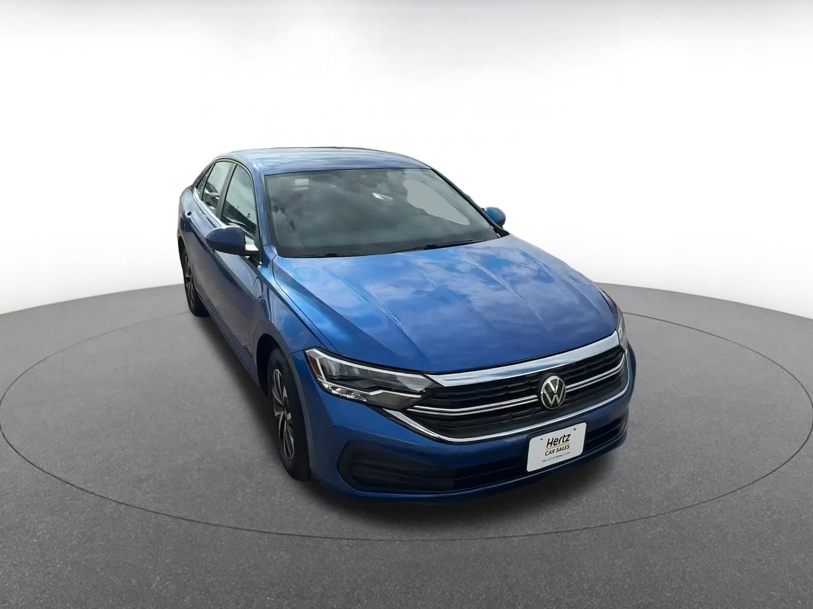 Thumbnail: 2024 Volkswagen Jetta - 3