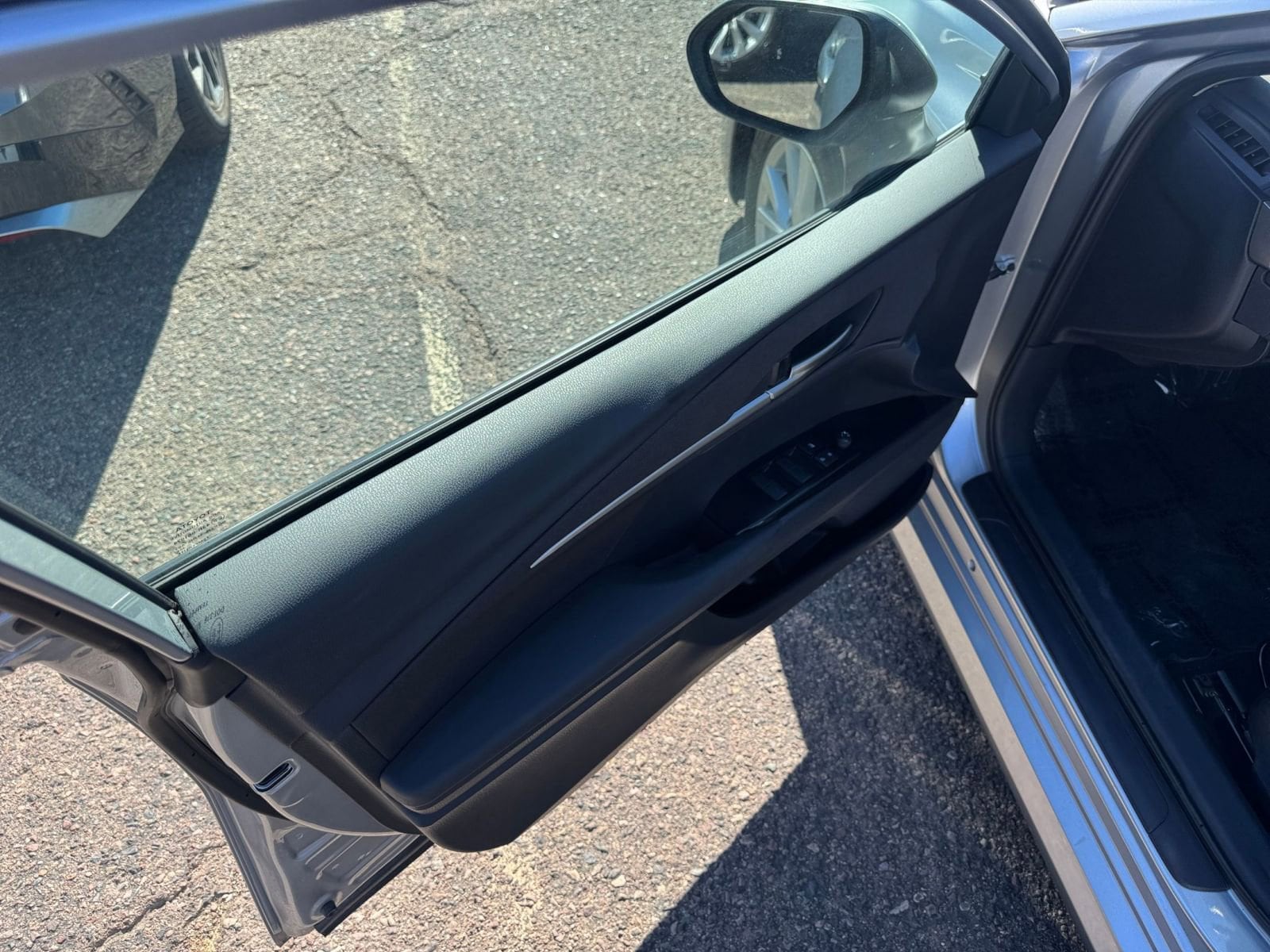 Thumbnail: 2025 Toyota Camry - 20