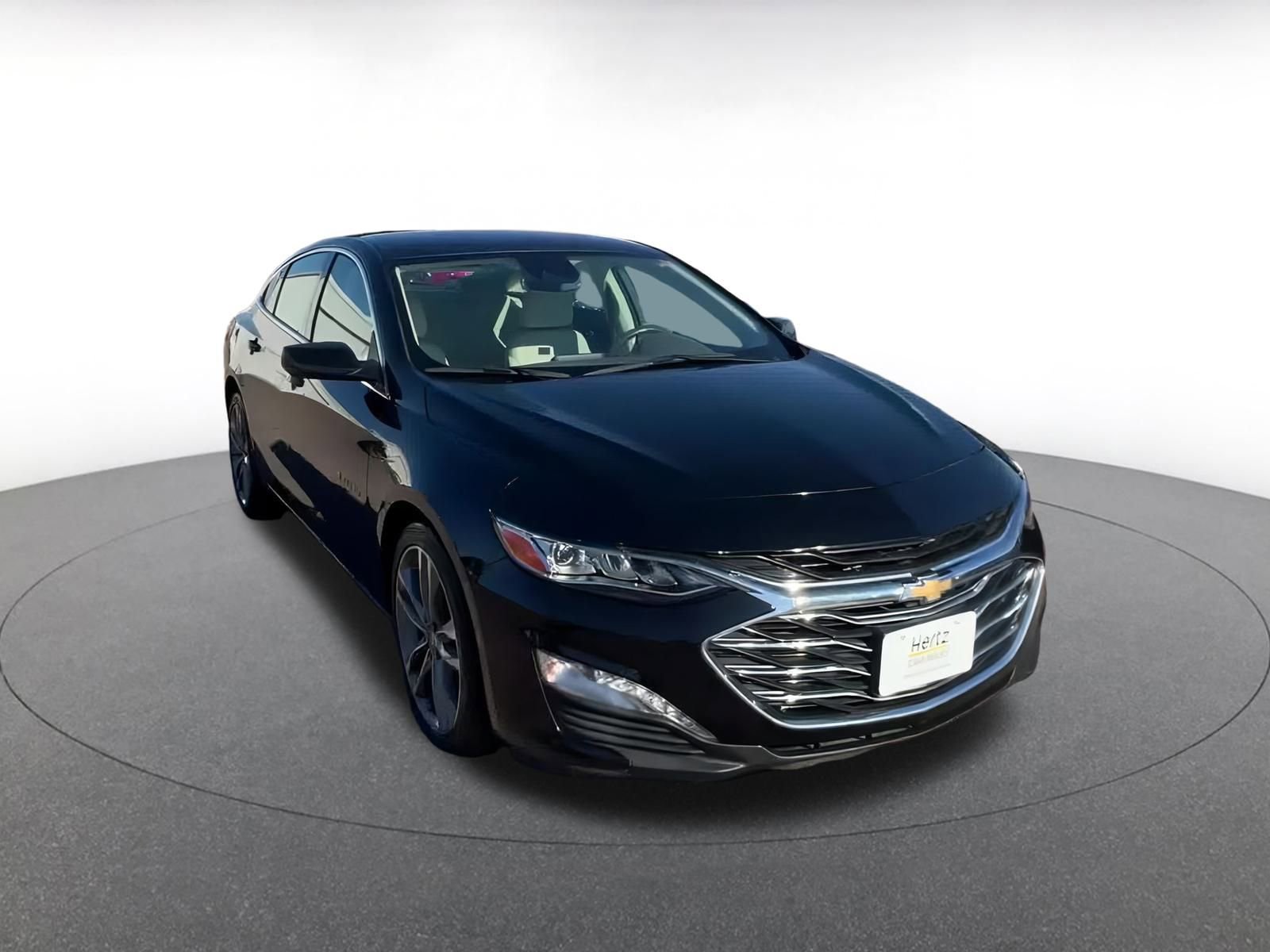 Thumbnail: 2024 Chevrolet Malibu - 3