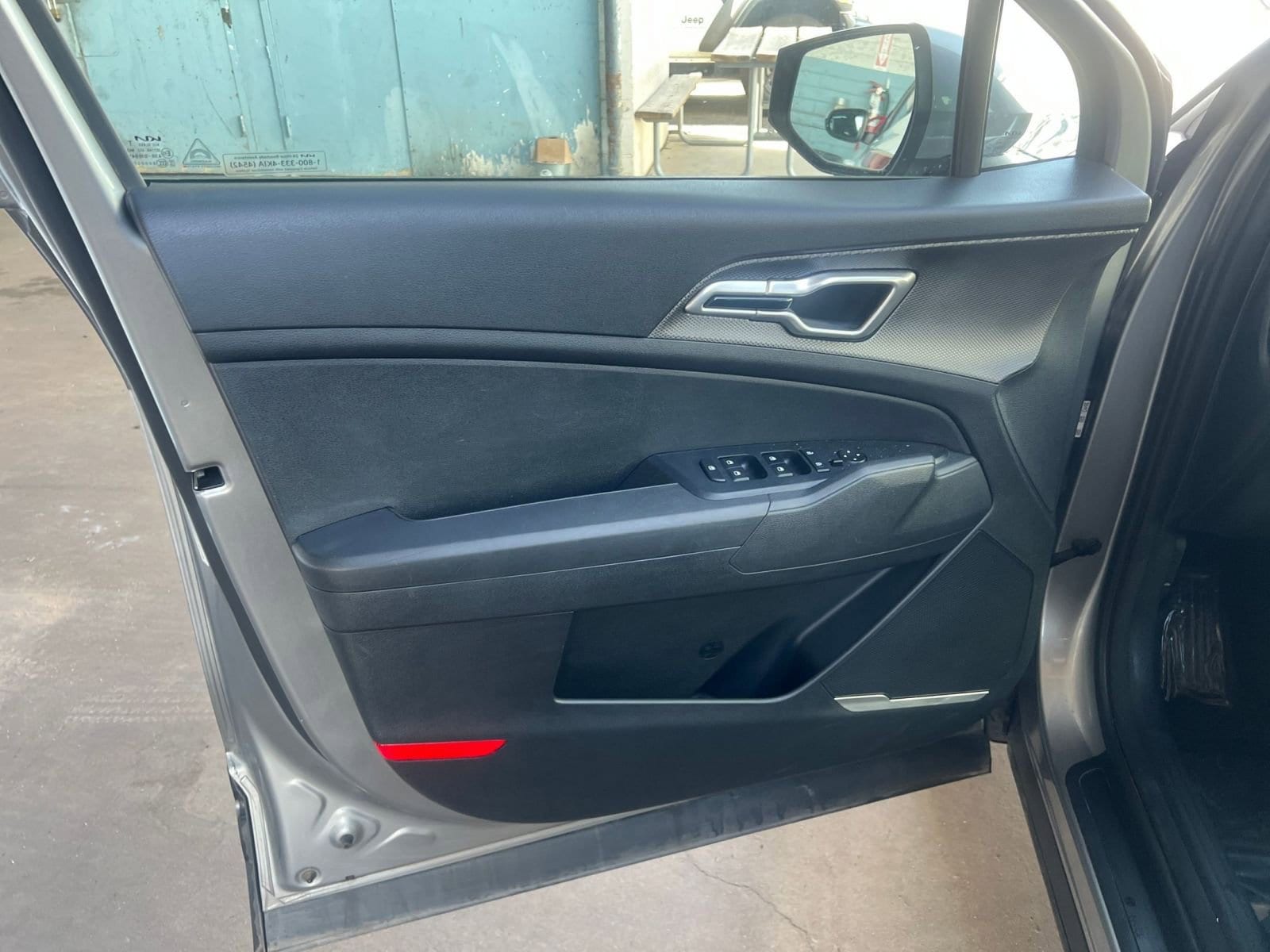 Thumbnail: 2025 Kia Sportage - 21