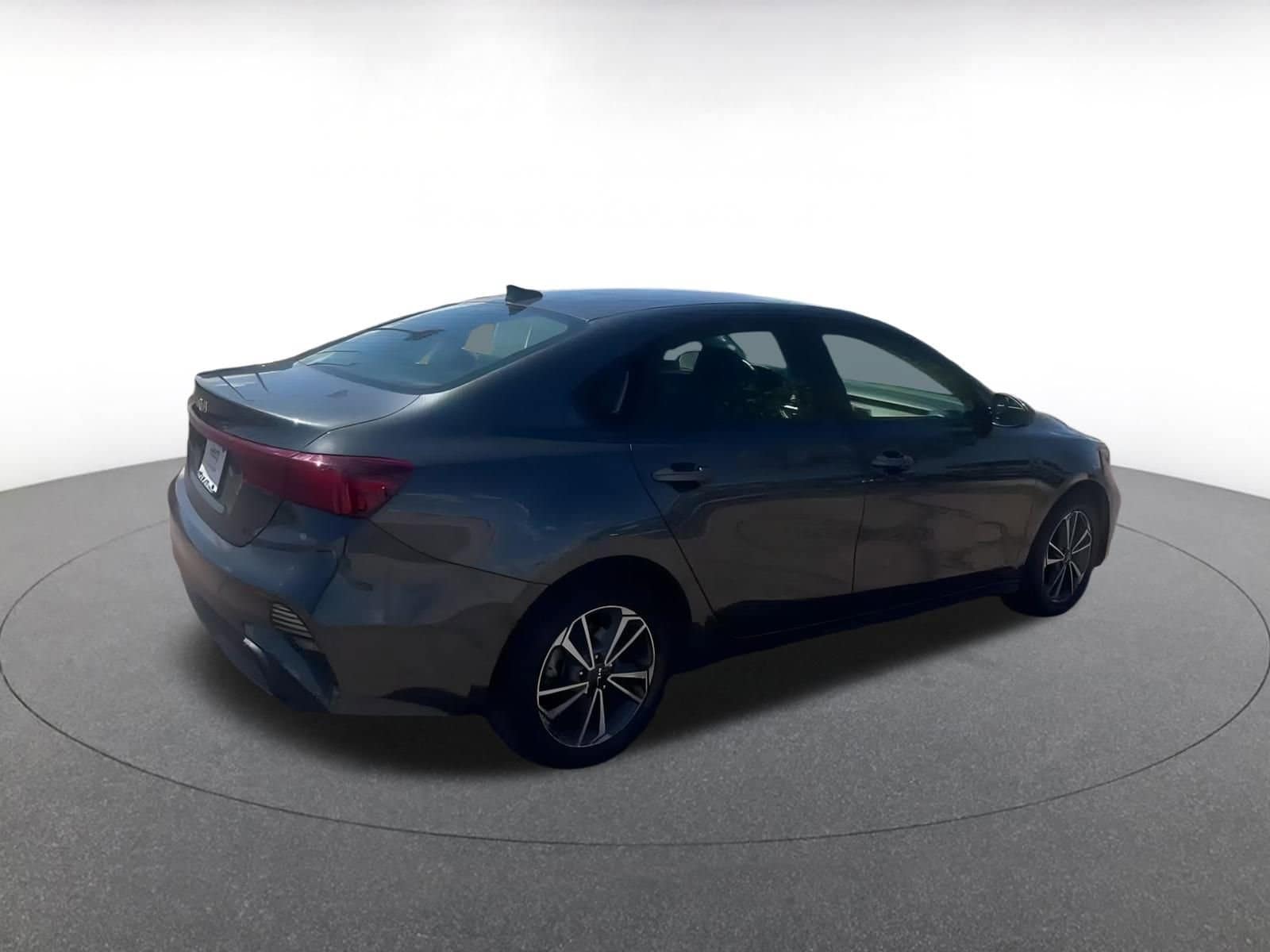 Thumbnail: 2024 Kia Forte - 15