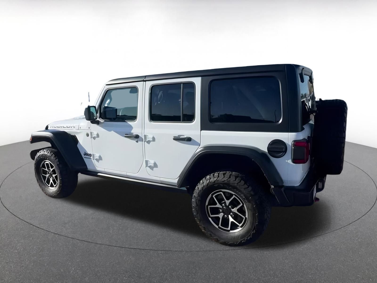 Thumbnail: 2025 Jeep Wrangler - 10