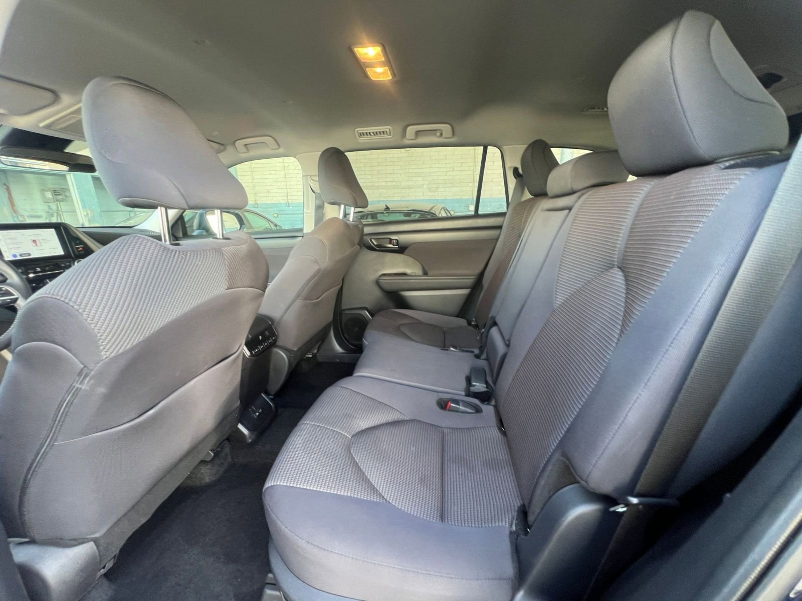 Thumbnail: 2025 Toyota Highlander - 28