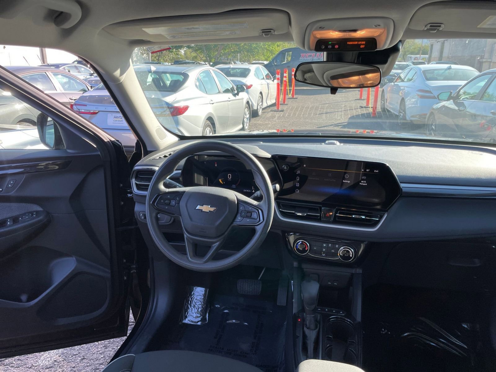 Thumbnail: 2025 Chevrolet TrailBlazer - 32