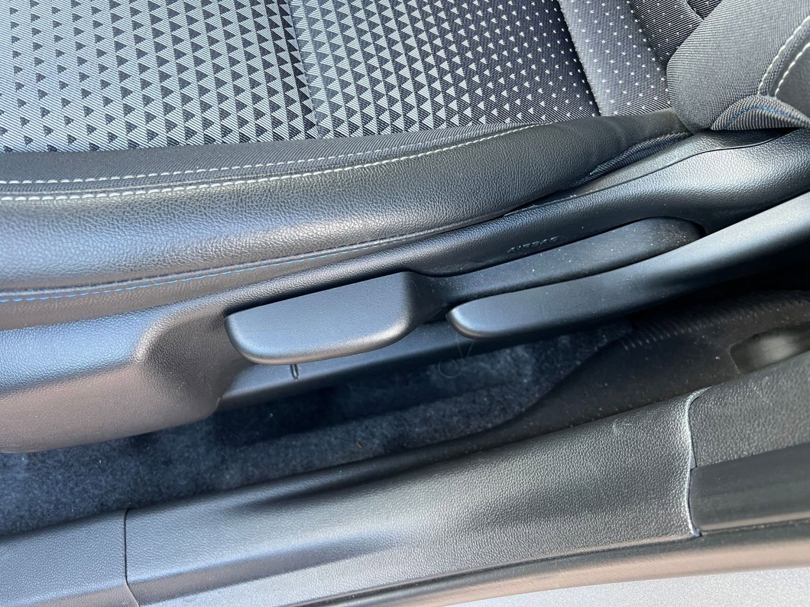 Thumbnail: 2025 Chevrolet Trax - 22