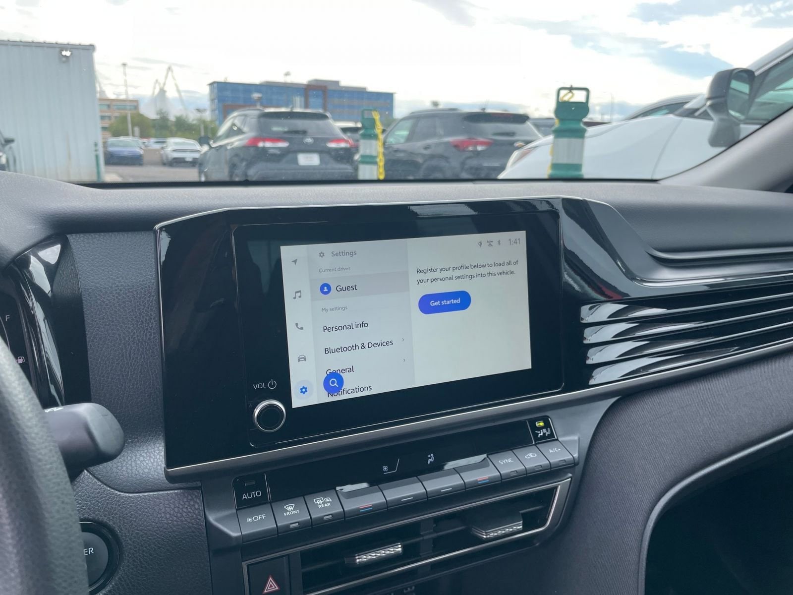 Thumbnail: 2025 Toyota Camry - 21