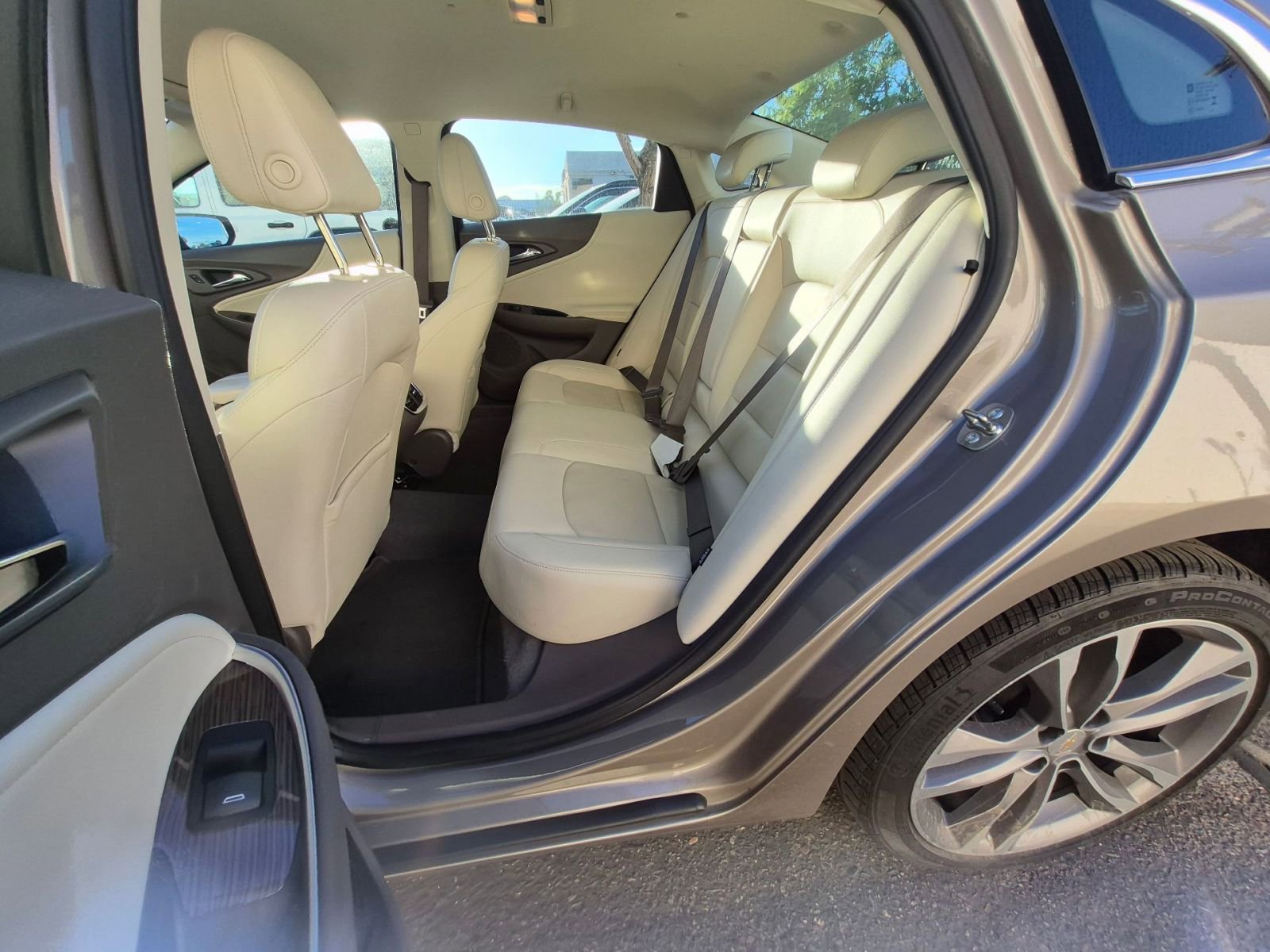 Thumbnail: 2024 Chevrolet Malibu - 11