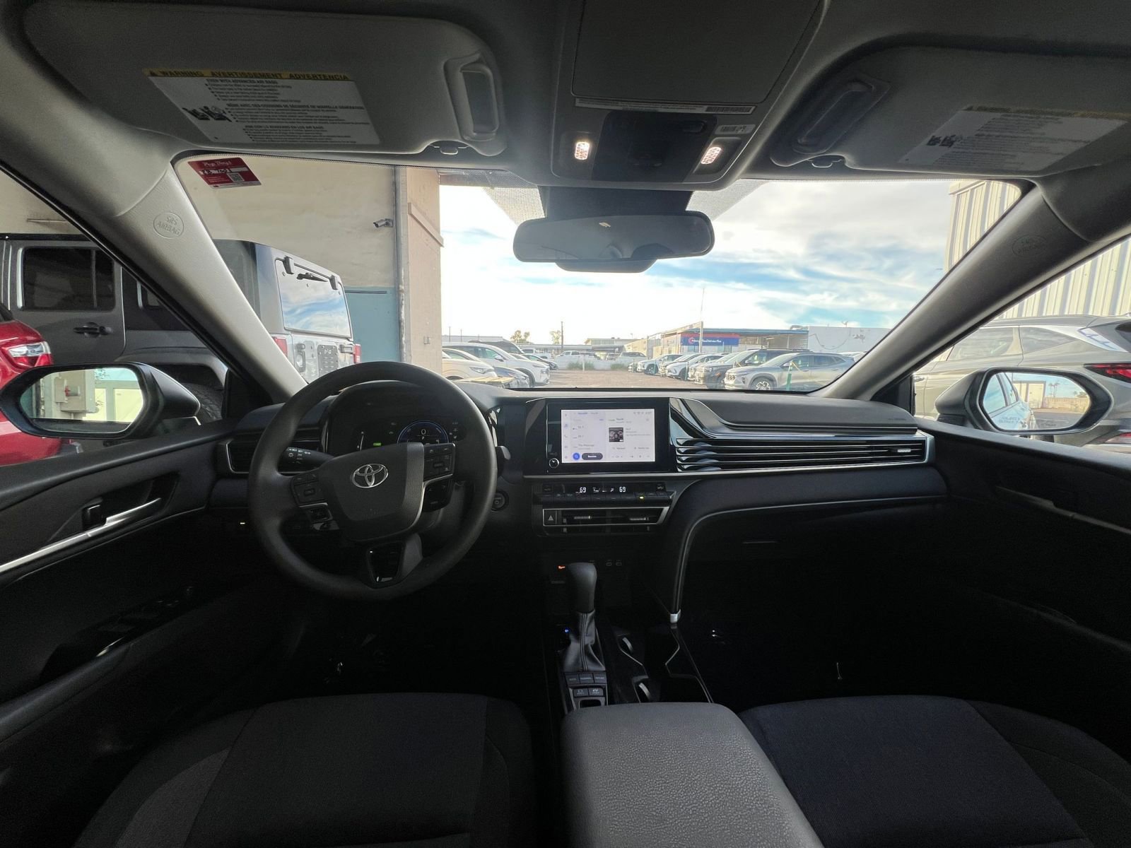 Thumbnail: 2025 Toyota Camry - 33