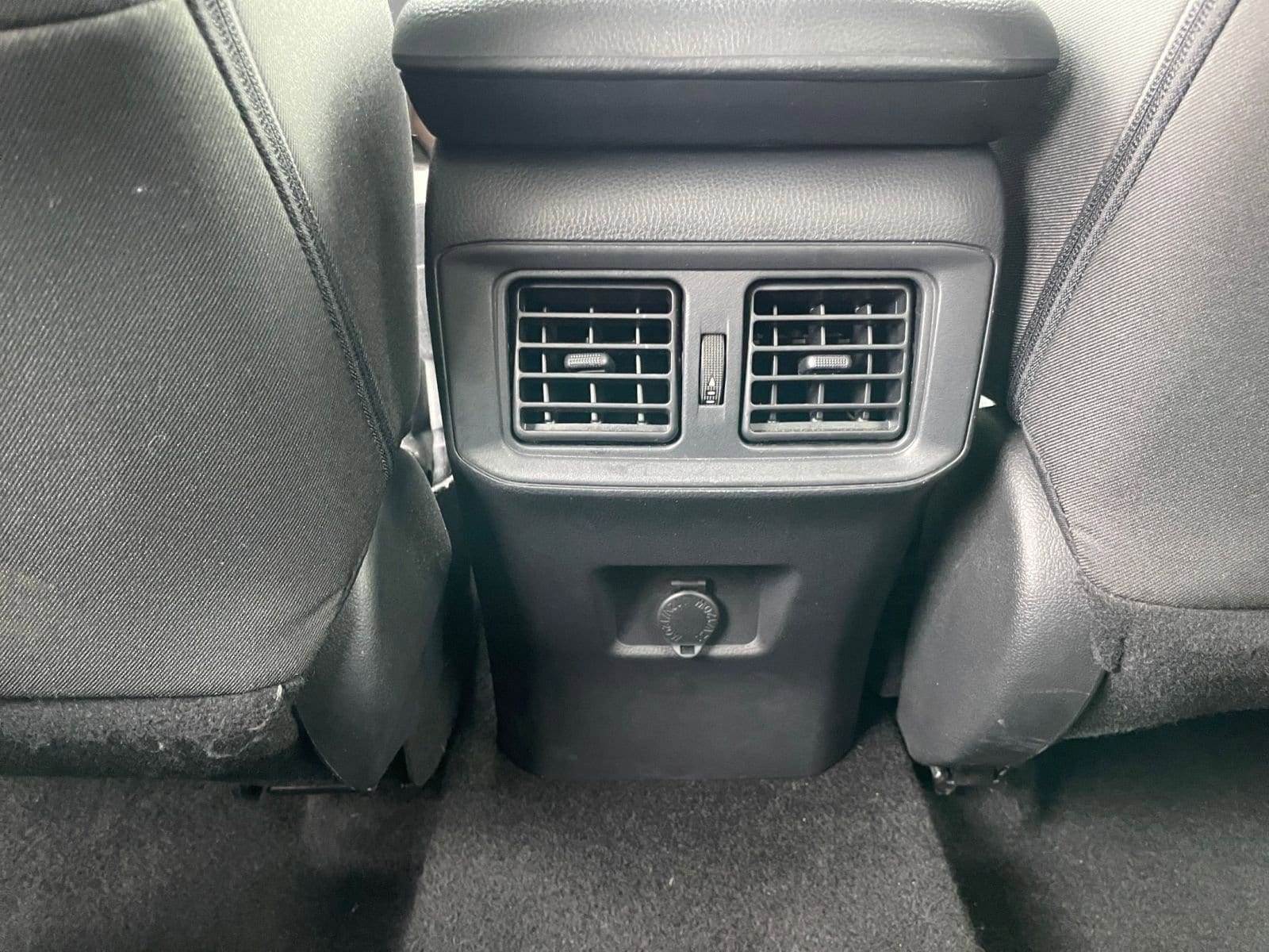 Thumbnail: 2025 Toyota RAV4 - 23