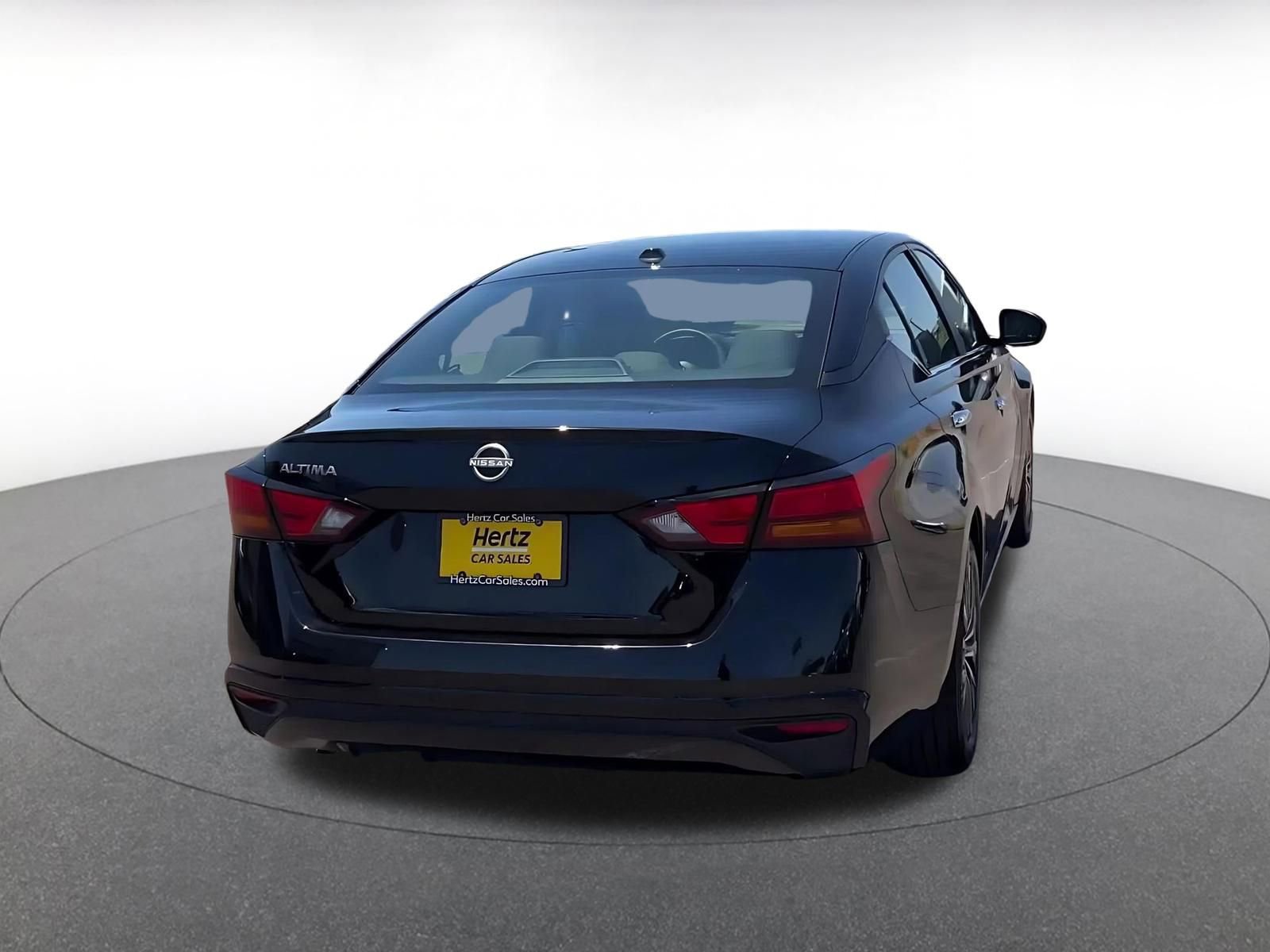 Thumbnail: 2025 Nissan Altima - 15