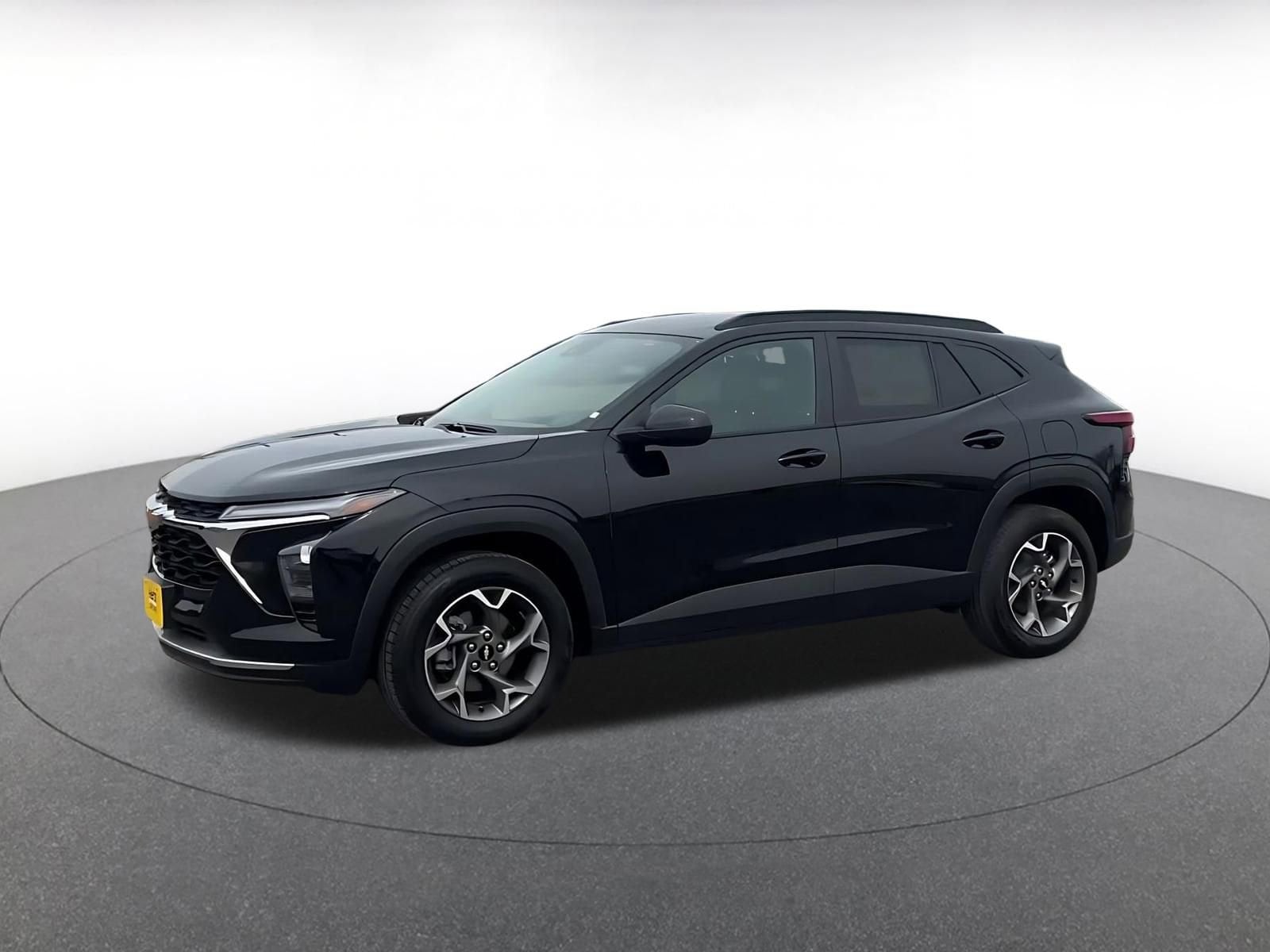 Thumbnail: 2025 Chevrolet Trax - 8