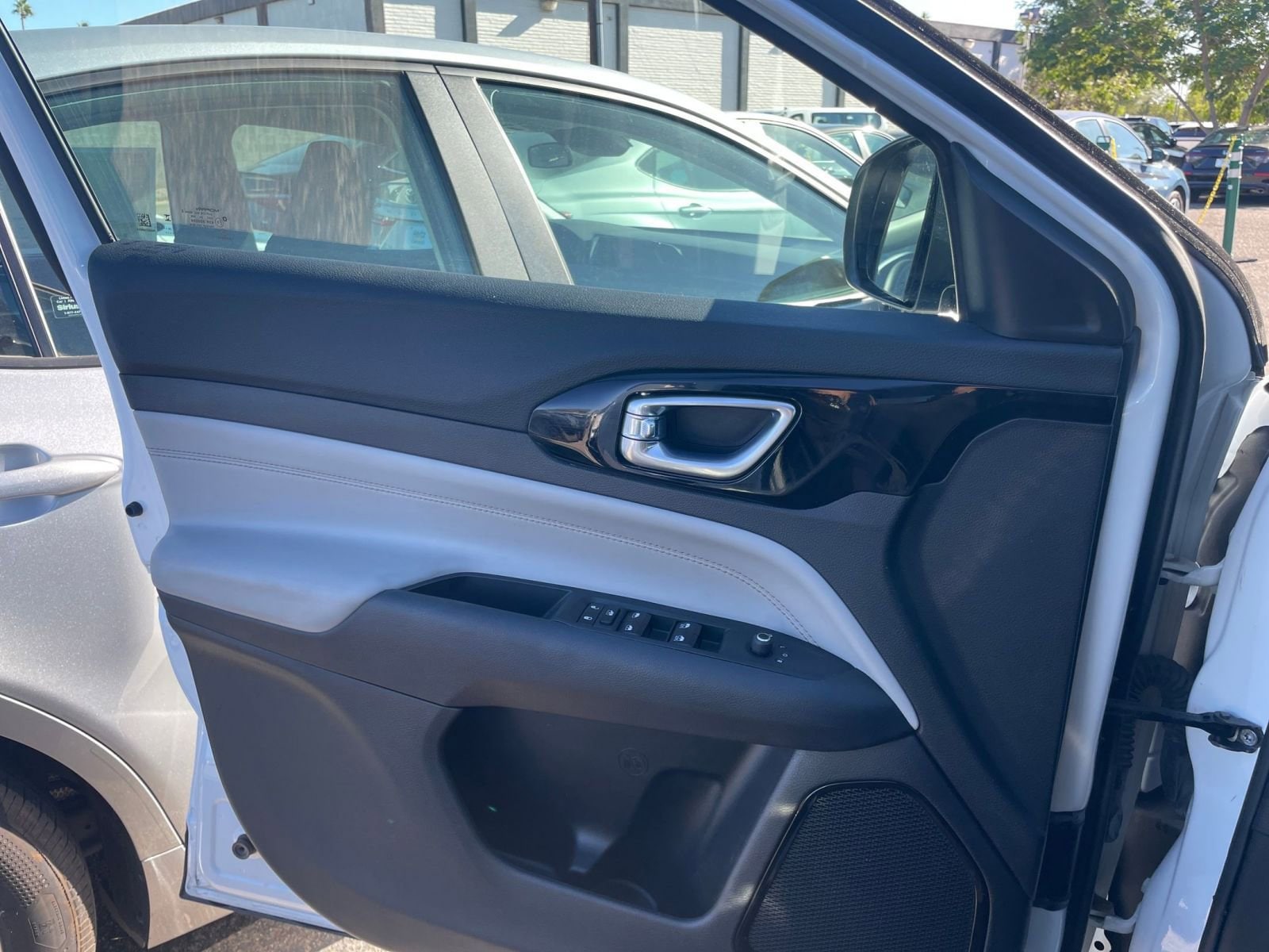 Thumbnail: 2025 Jeep Compass - 20