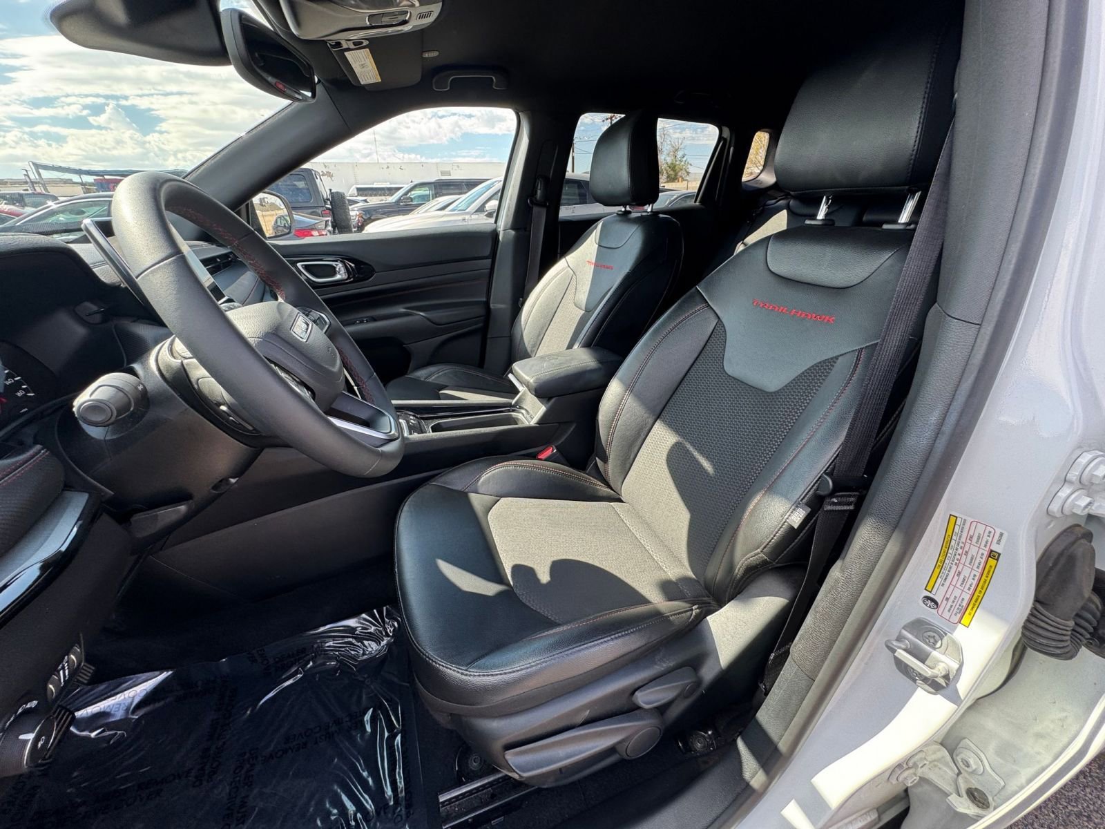 Thumbnail: 2025 Jeep Compass - 34