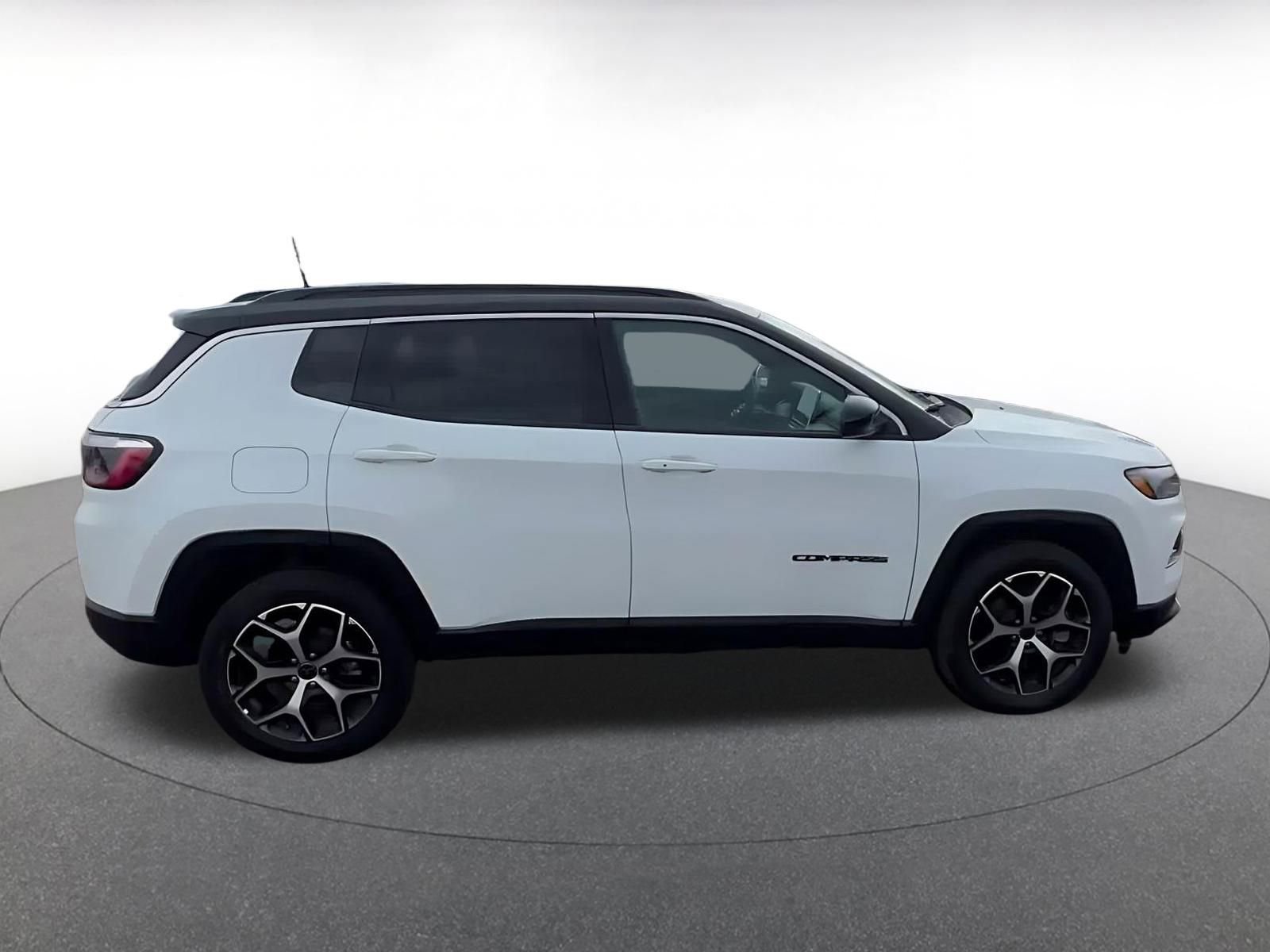 Thumbnail: 2025 Jeep Compass - 16