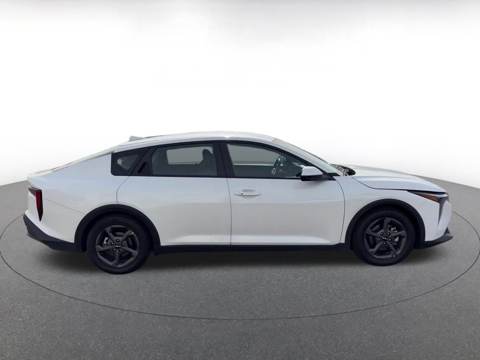 Thumbnail: 2025 Kia K4 - 16