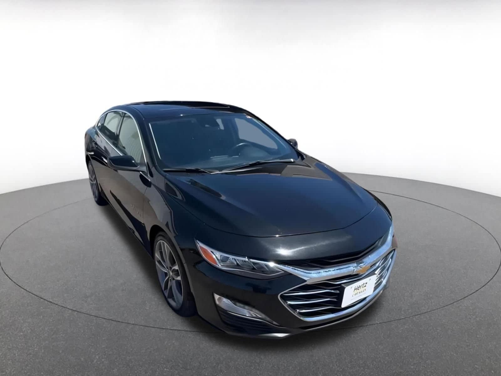 Thumbnail: 2024 Chevrolet Malibu - 3