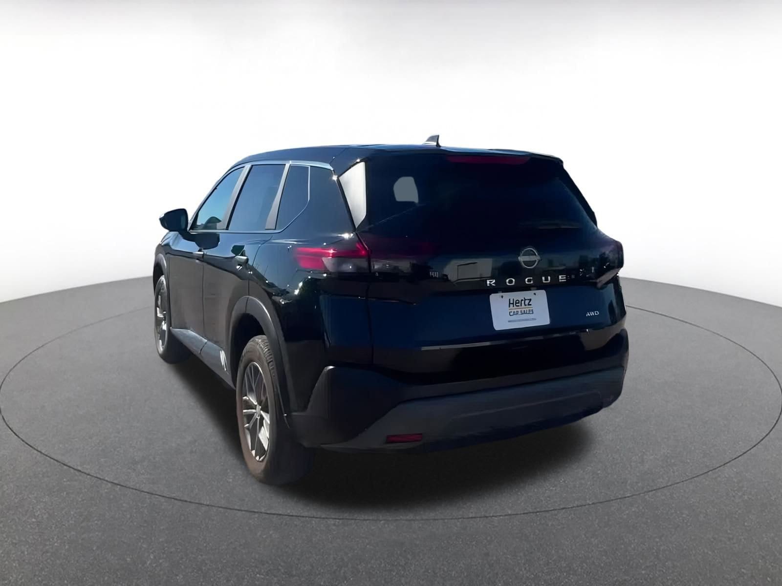 Thumbnail: 2023 Nissan Rogue - 11