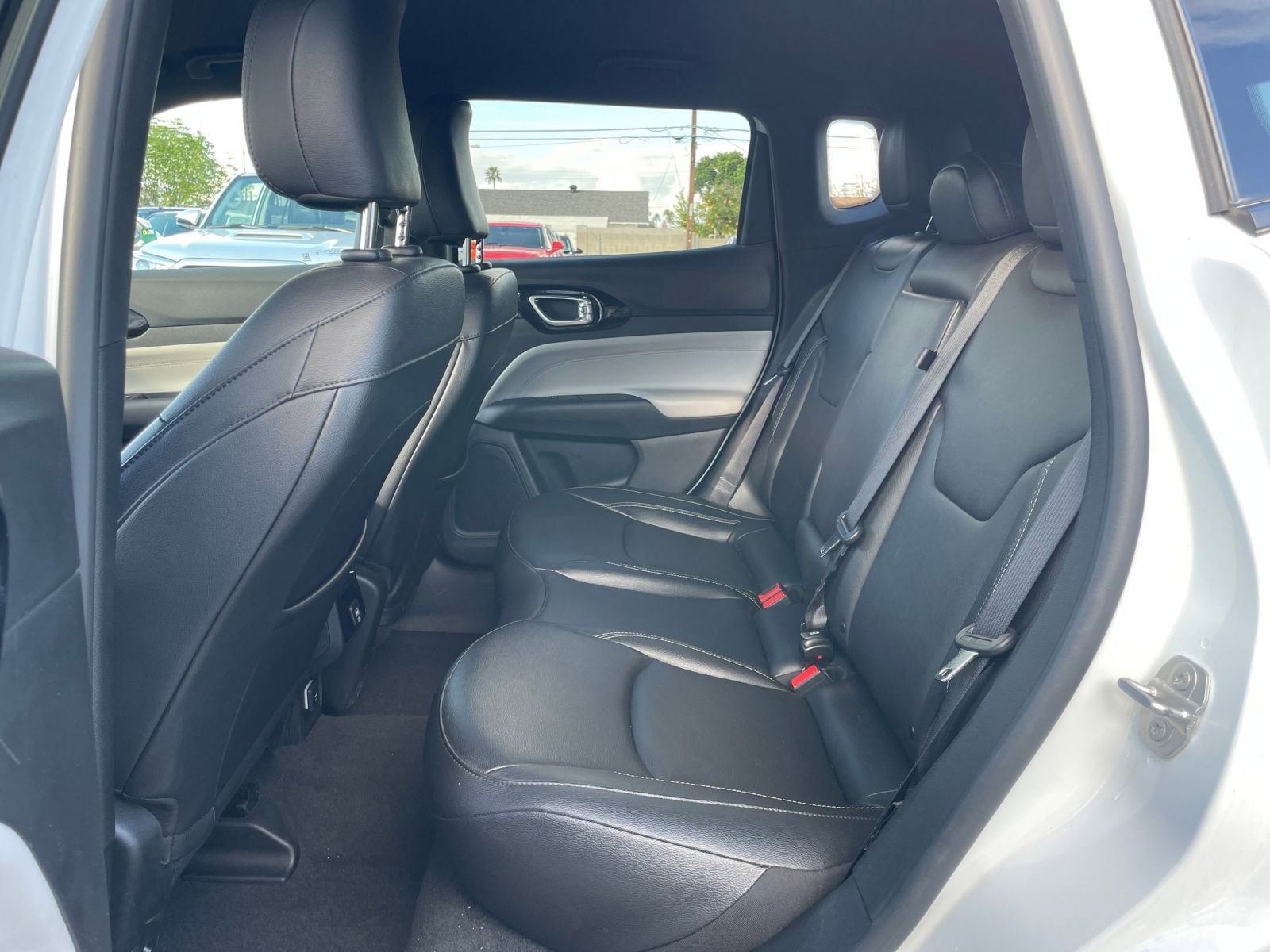 Thumbnail: 2025 Jeep Compass - 25