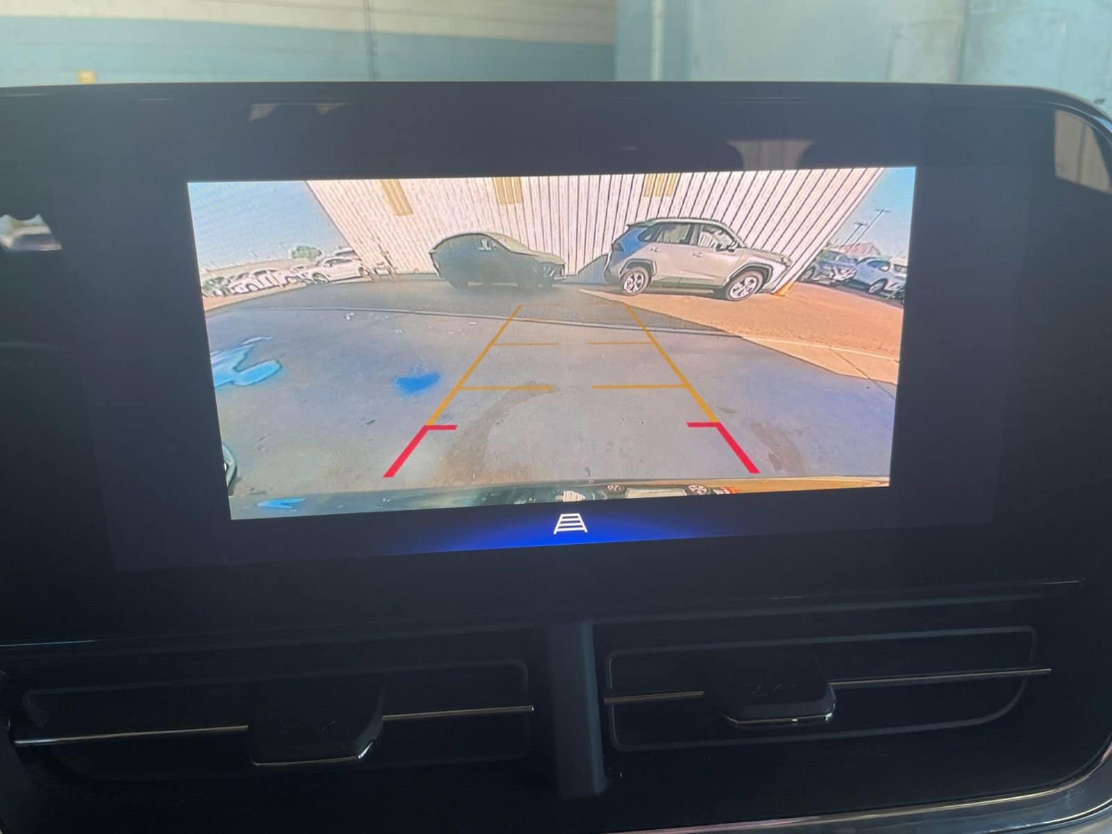 Thumbnail: 2025 Chevrolet Trax - 17