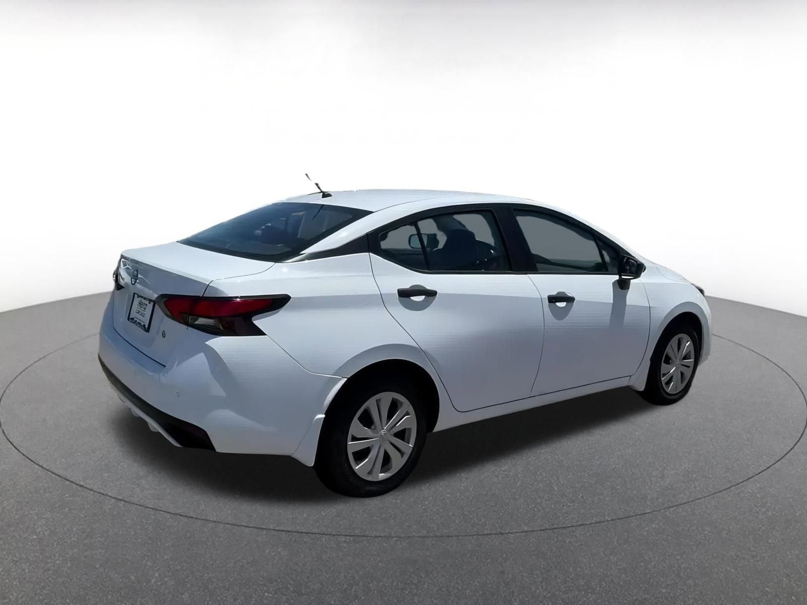 2024 Nissan Versa S 15