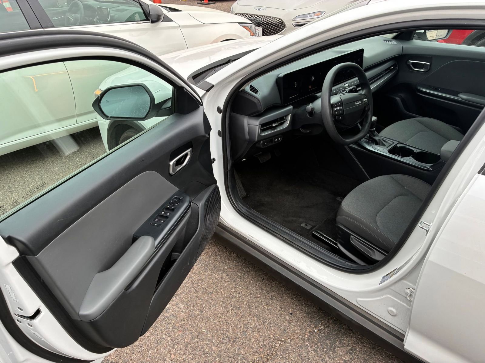 Thumbnail: 2025 Kia K4 - 9