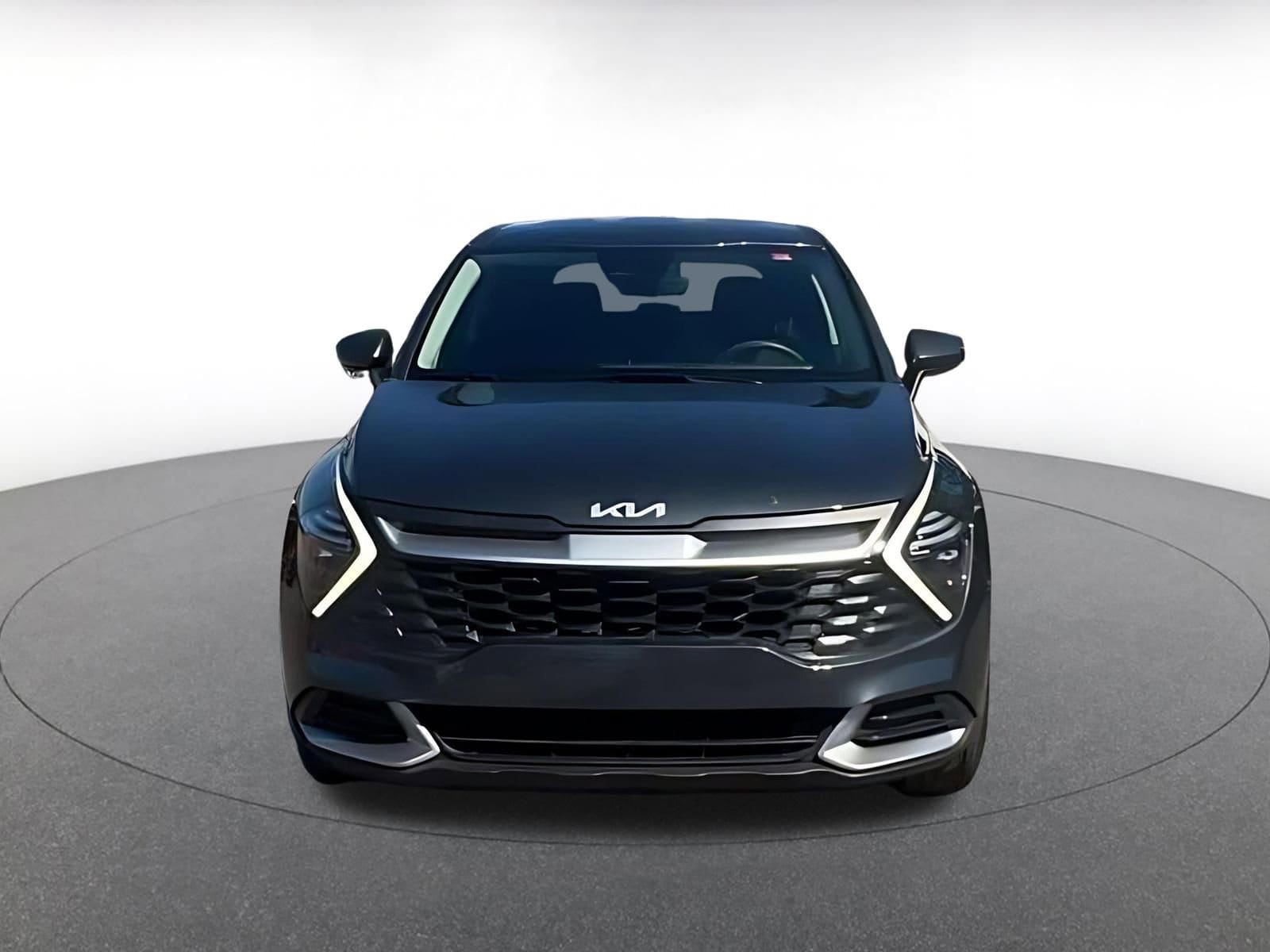 Thumbnail: 2025 Kia Sportage - 4