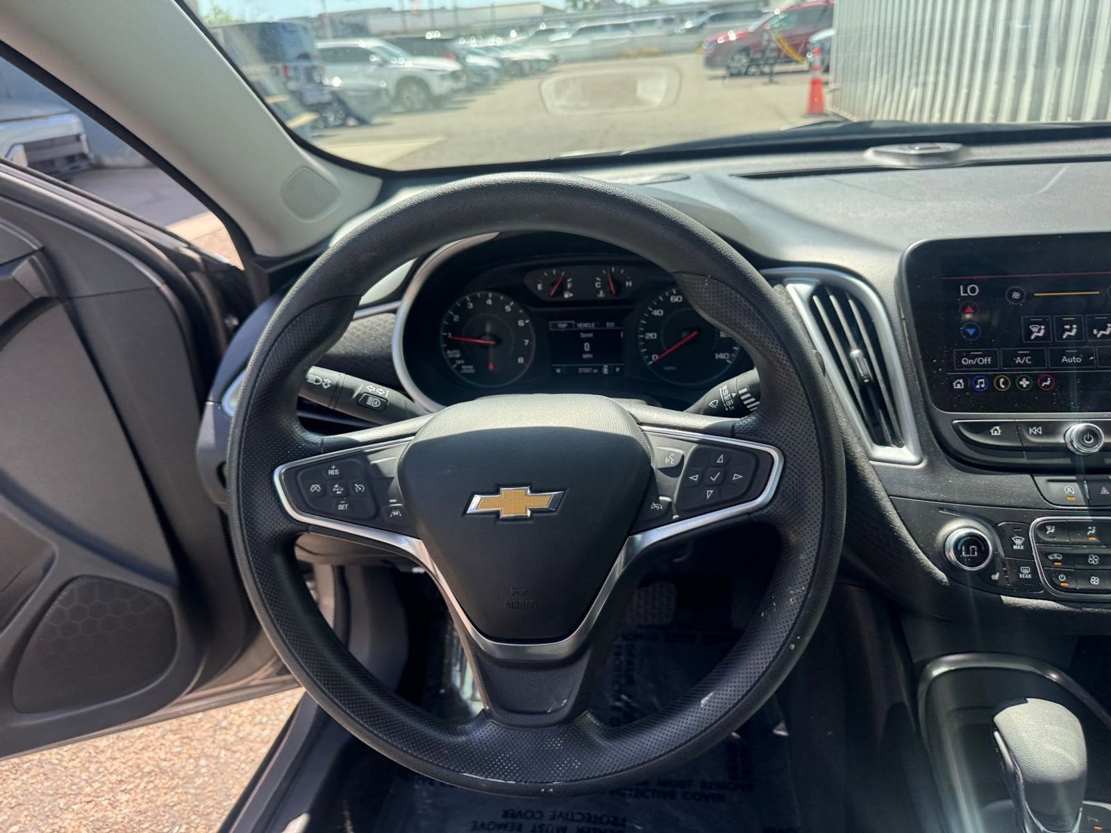 Thumbnail: 2024 Chevrolet Malibu - 27
