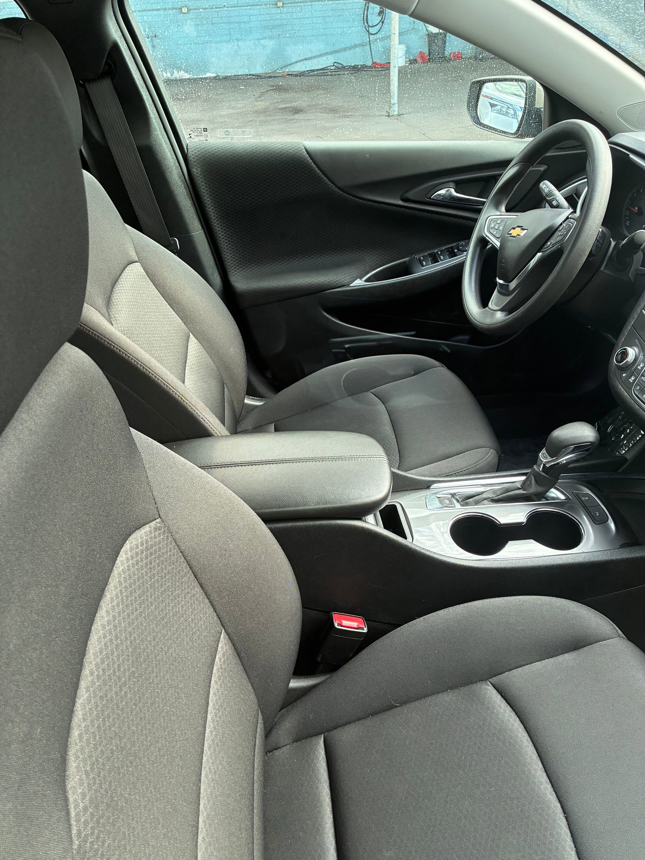 Thumbnail: 2024 Chevrolet Malibu - 12