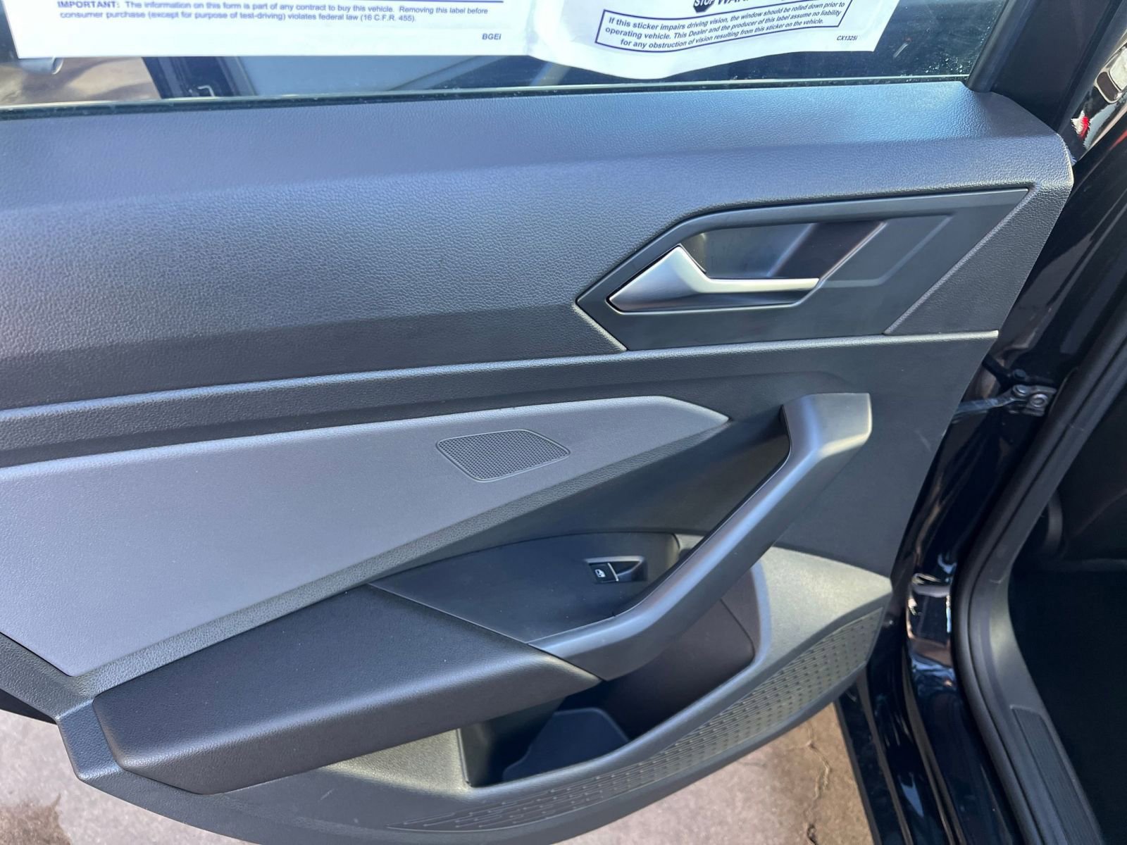 Thumbnail: 2025 Volkswagen Jetta - 24