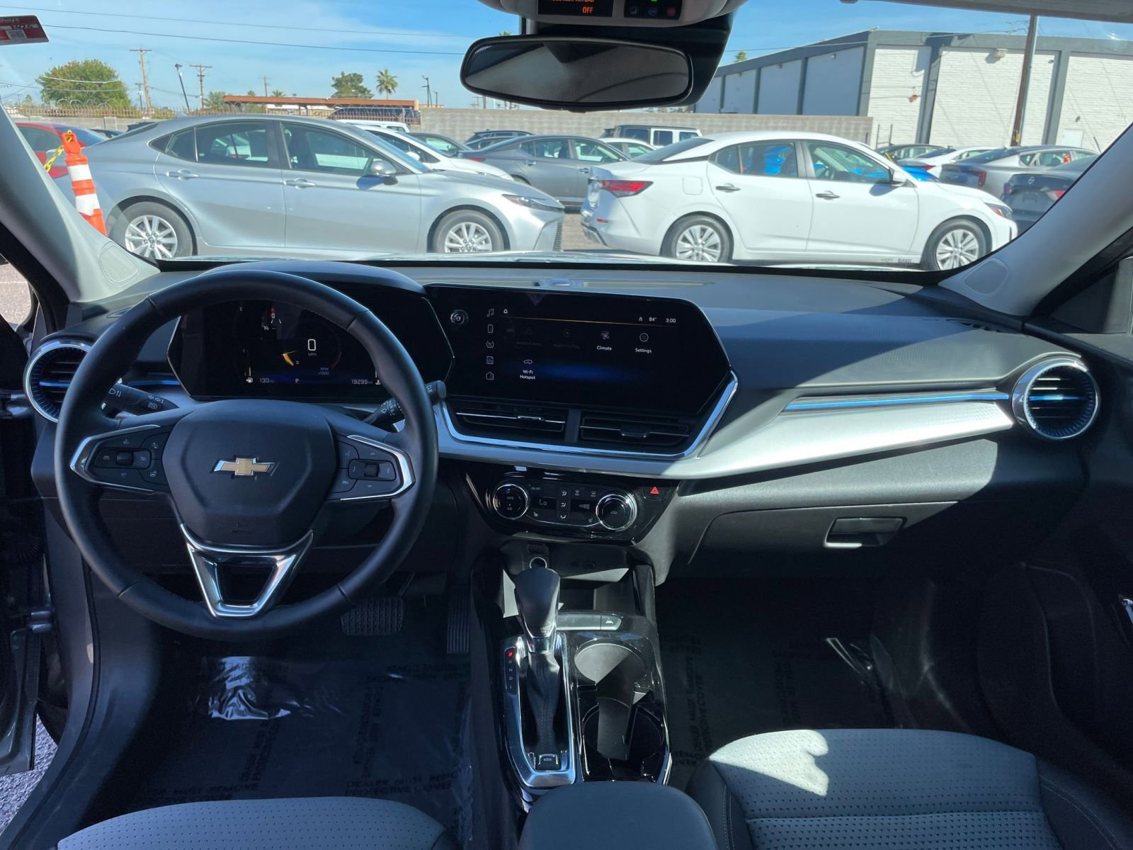 Thumbnail: 2025 Chevrolet Trax - 33