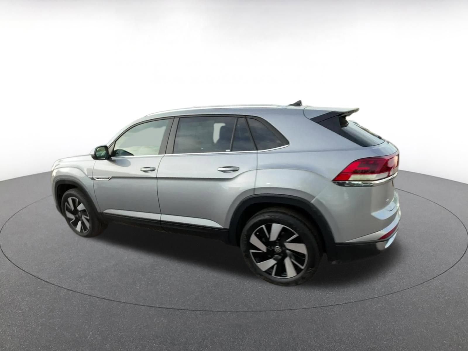 Thumbnail: 2025 Volkswagen Atlas - 10