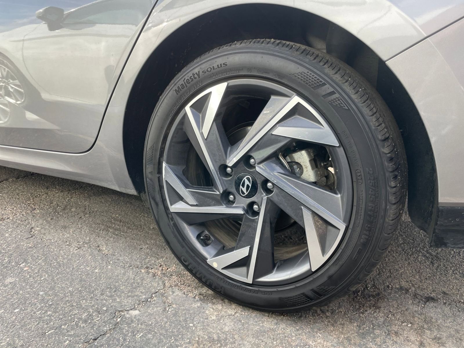 Thumbnail: 2025 Hyundai Elantra - 29