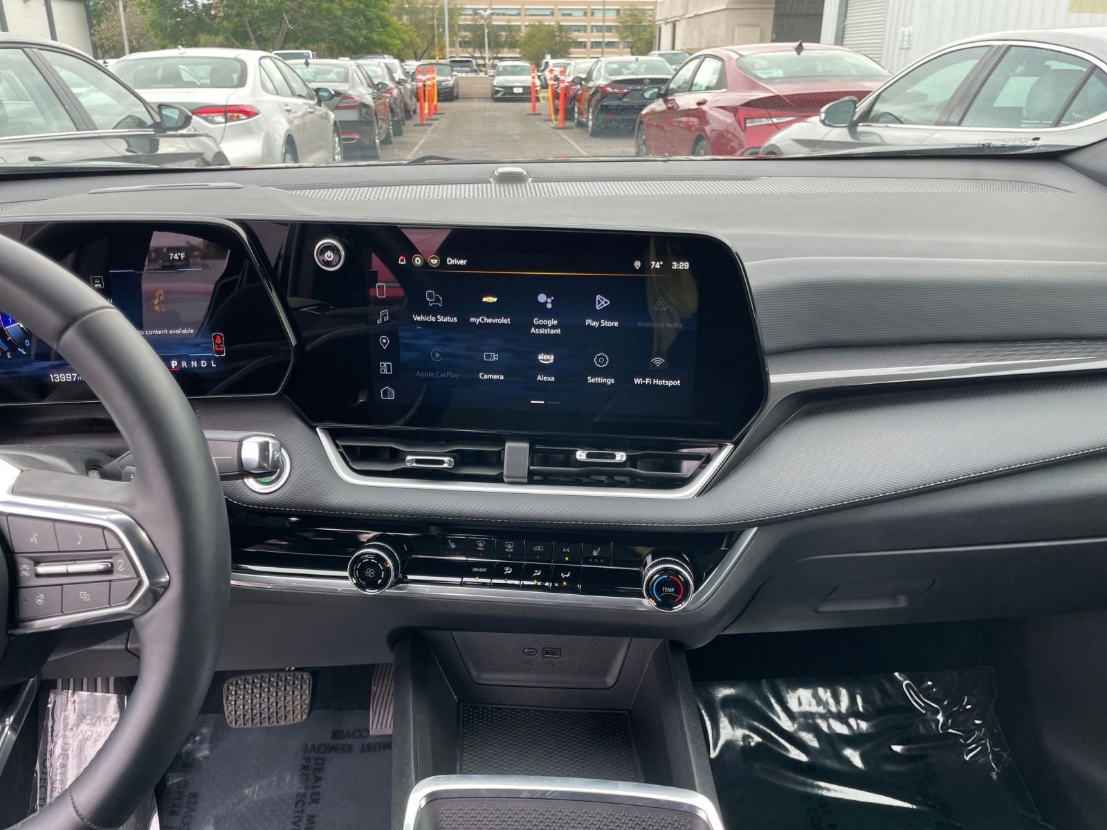 Thumbnail: 2025 Chevrolet Equinox - 18