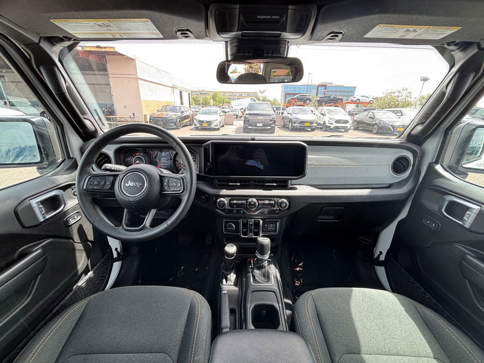 Thumbnail: 2025 Jeep Wrangler - 32
