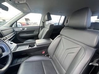 Thumbnail: 2025 Hyundai Santa Fe - 10