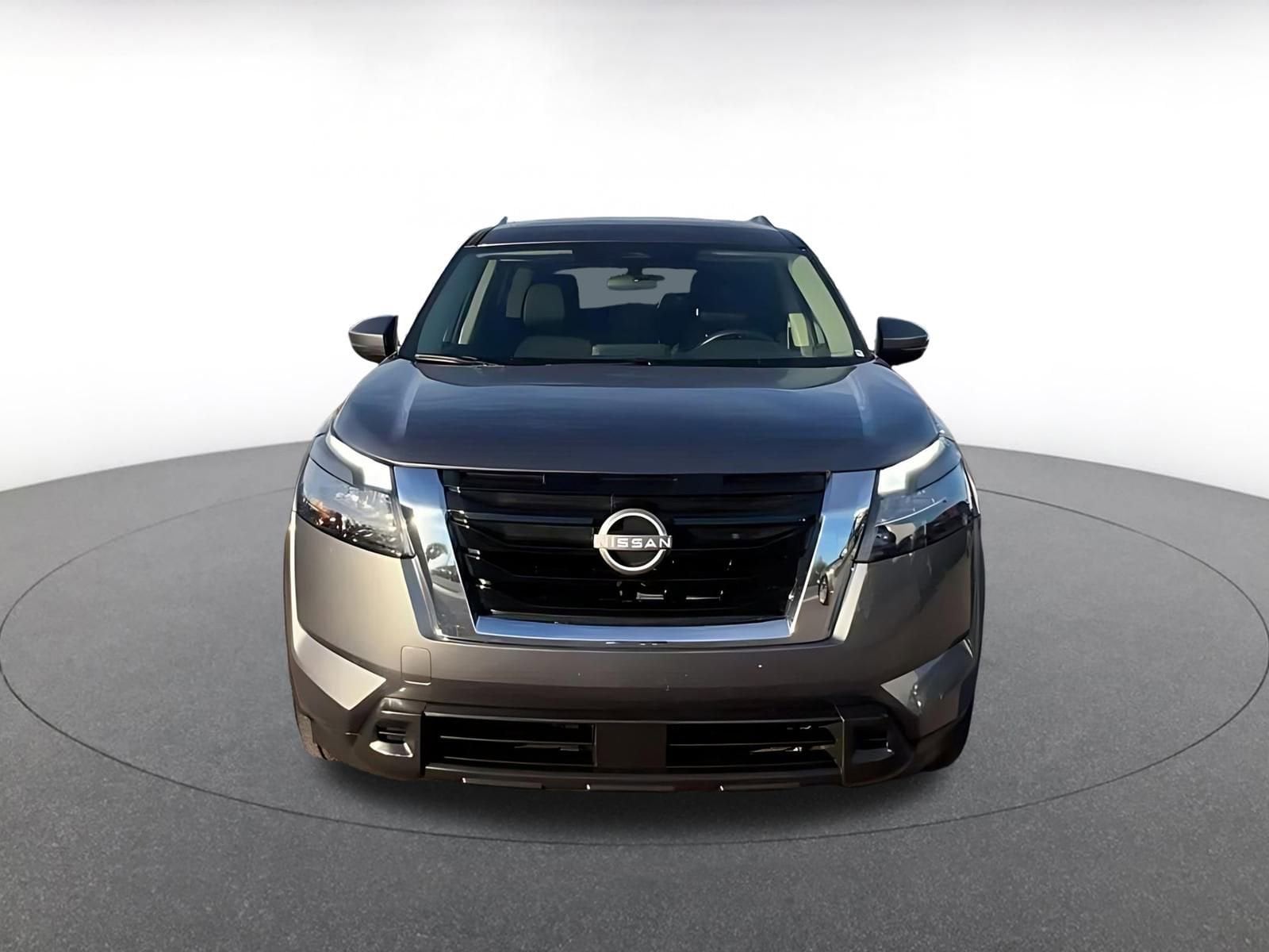 Thumbnail: 2025 Nissan Pathfinder - 4