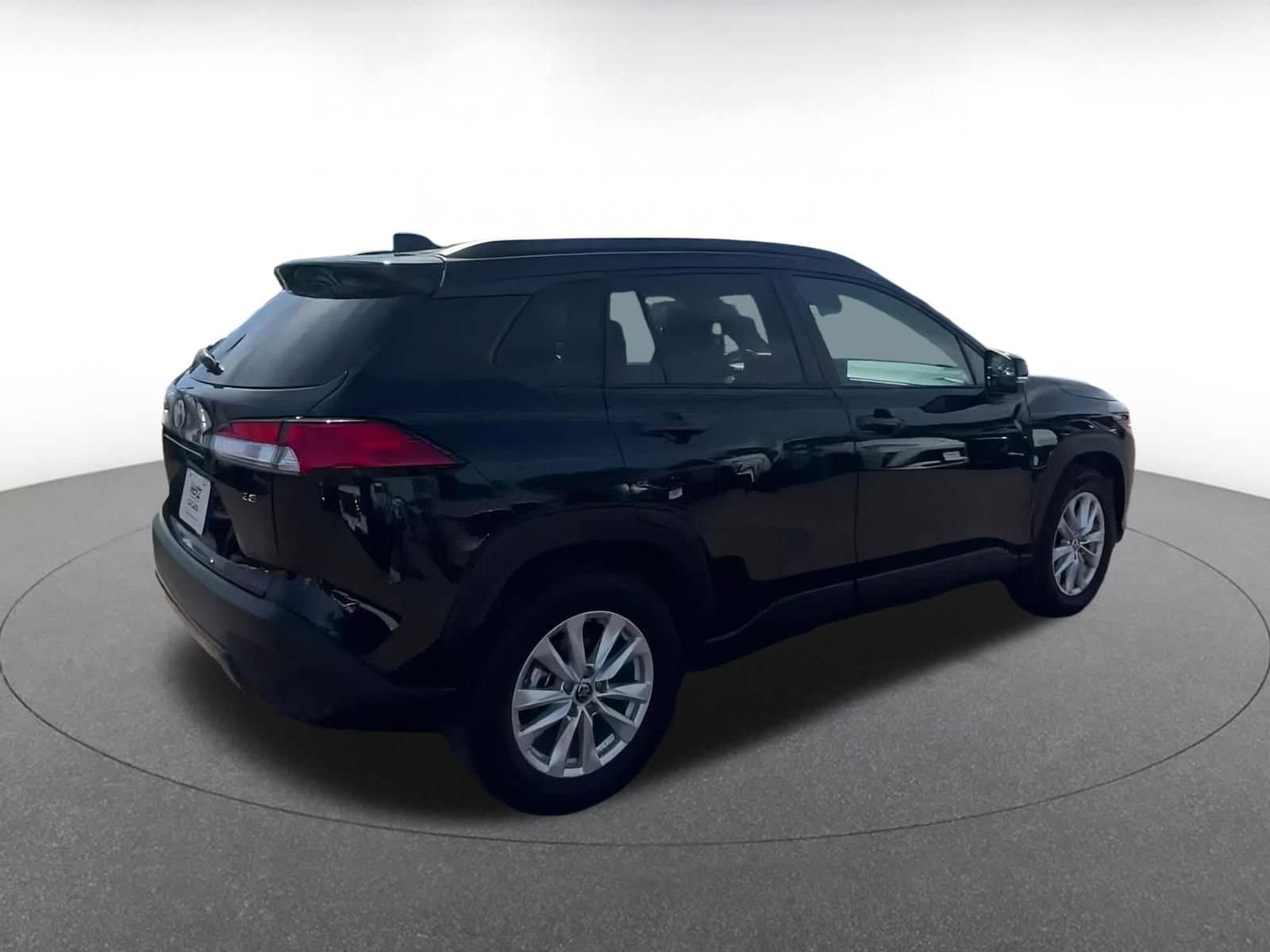 Thumbnail: 2025 Toyota Corolla Cross - 15