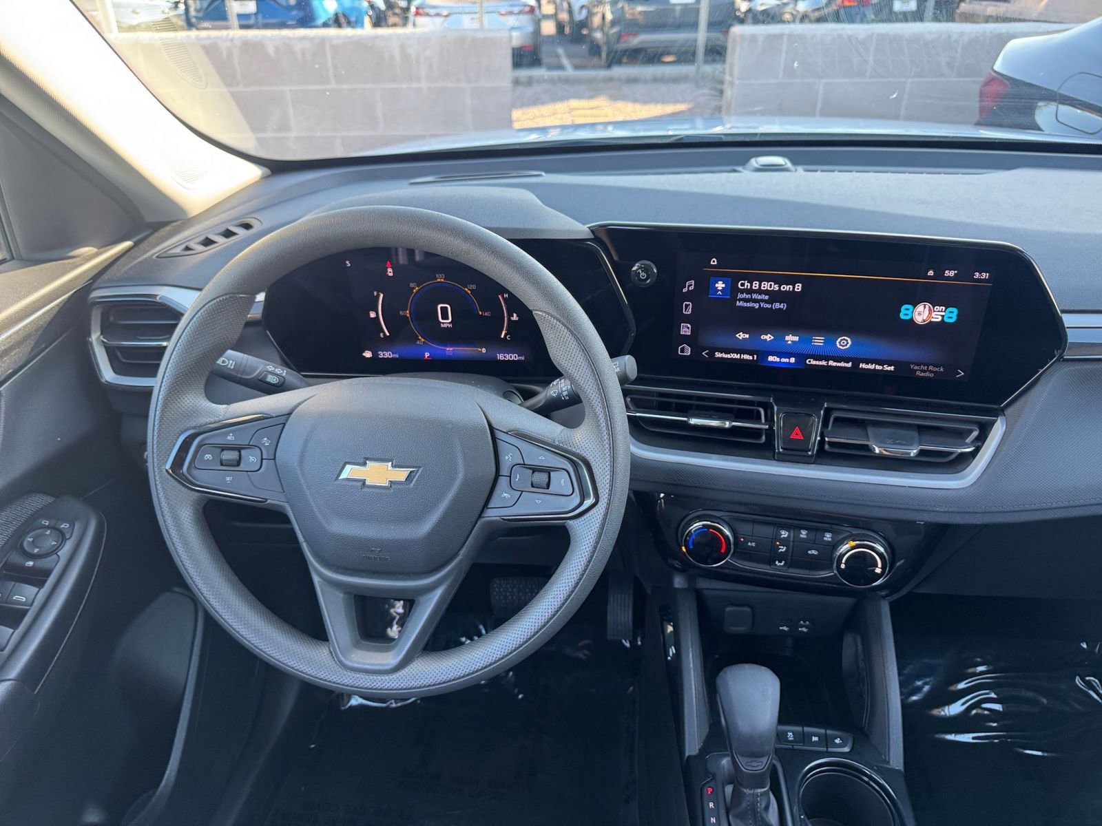 Thumbnail: 2025 Chevrolet TrailBlazer - 32