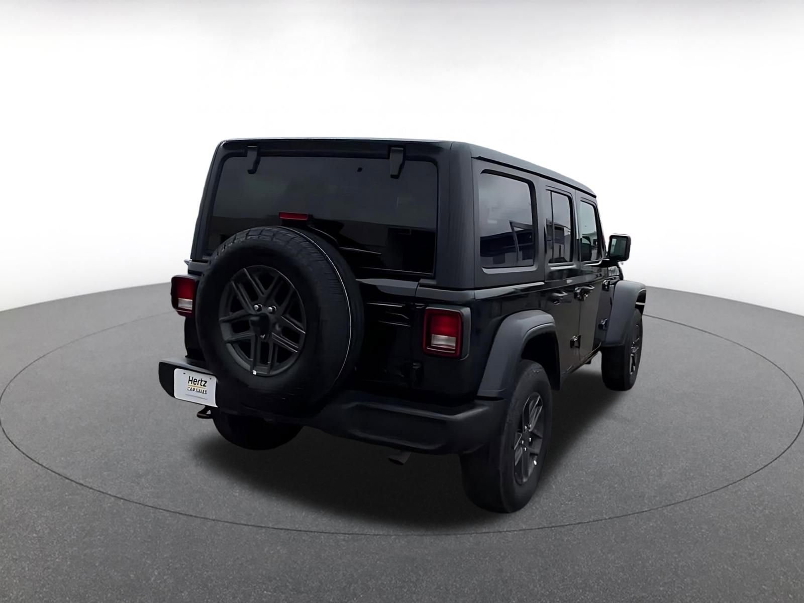 Thumbnail: 2025 Jeep Wrangler - 10
