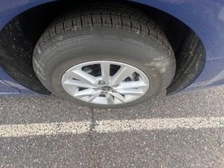 Thumbnail: 2025 Toyota Camry - 9