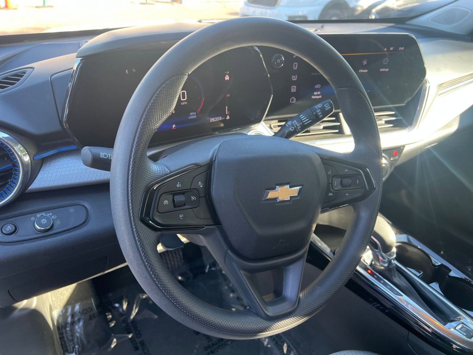 Thumbnail: 2025 Chevrolet Trax - 28