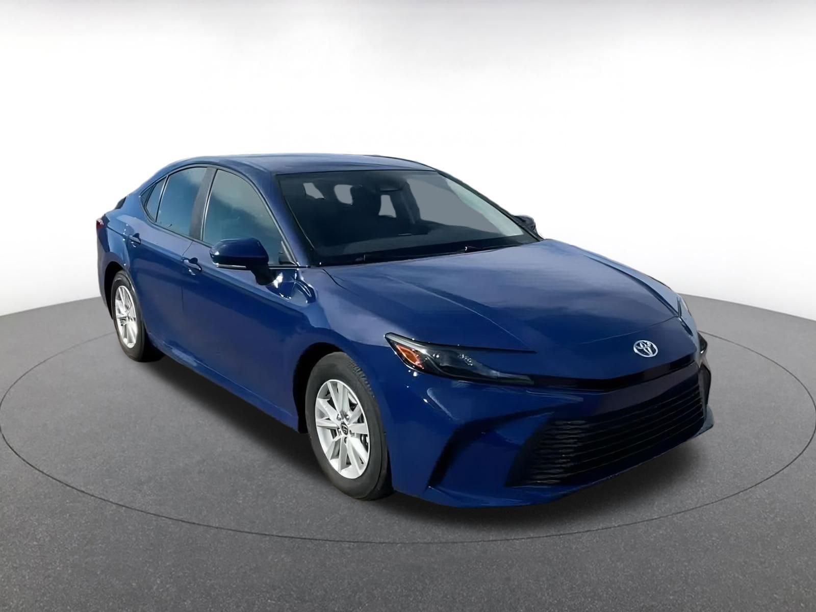 Thumbnail: 2025 Toyota Camry - 3