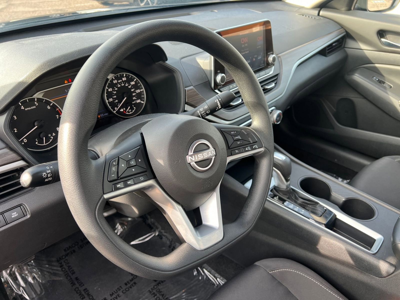 Thumbnail: 2025 Nissan Altima - 28