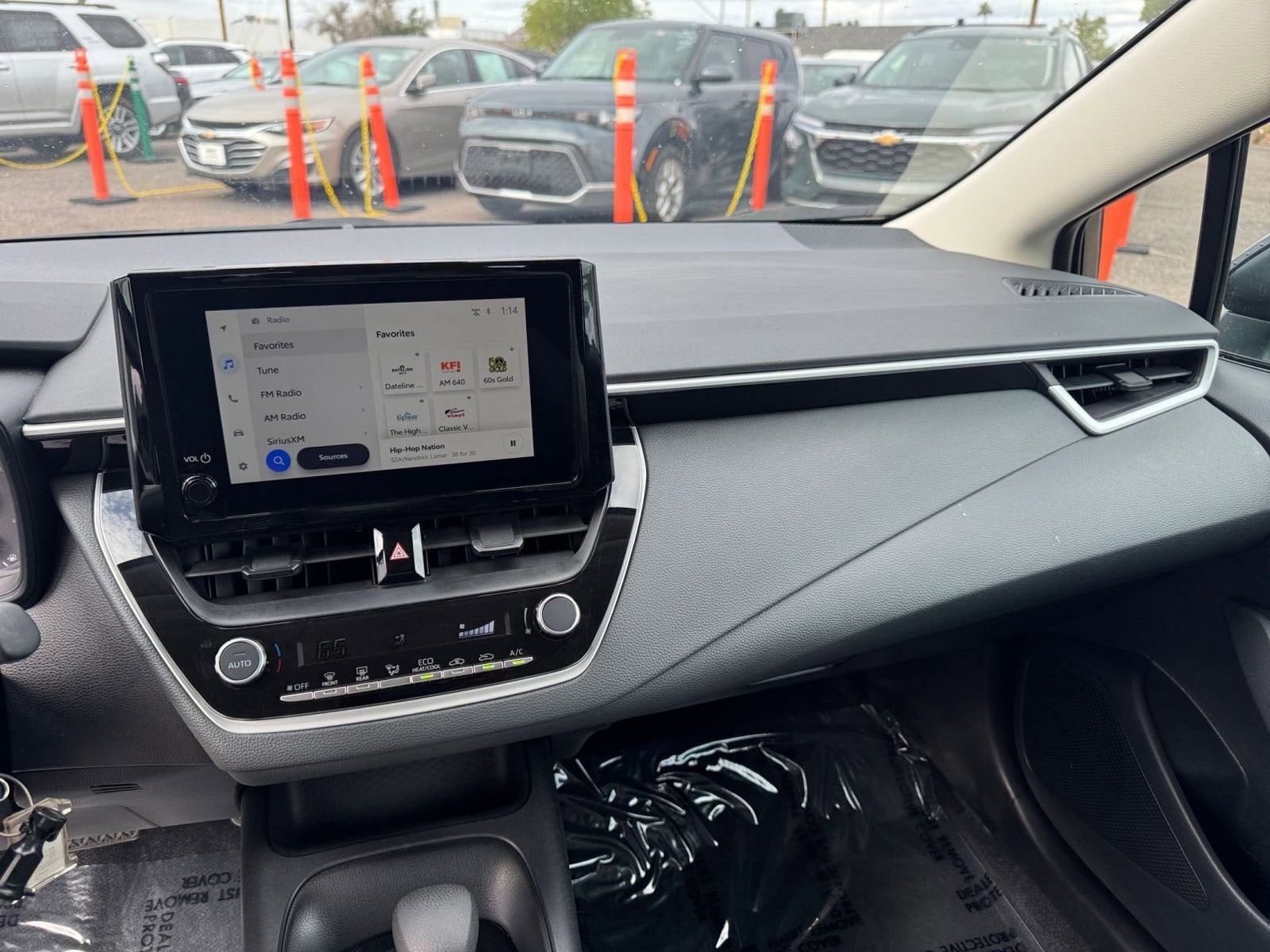 Thumbnail: 2025 Toyota Corolla - 34